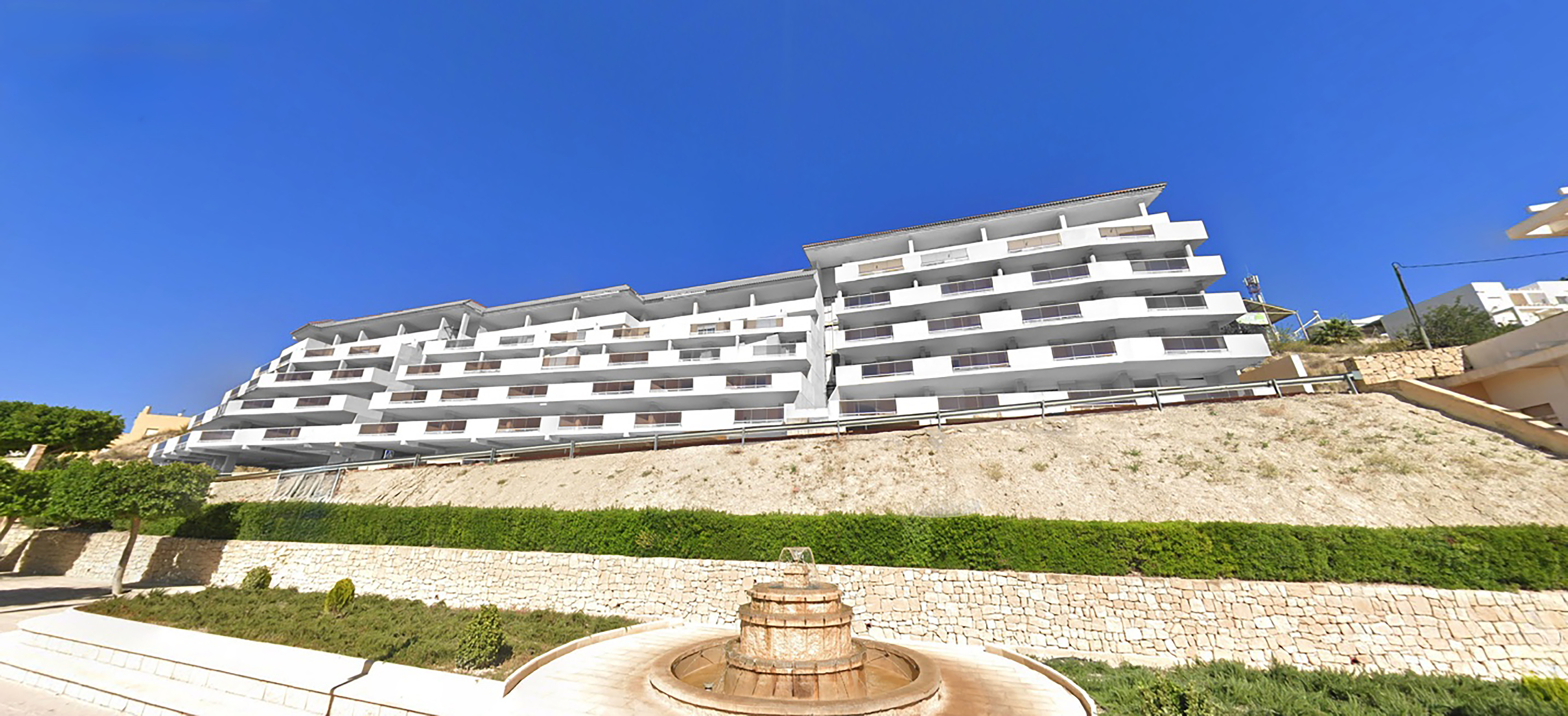 Apartamentos con 3 dormitorios en Relleu, Alicante