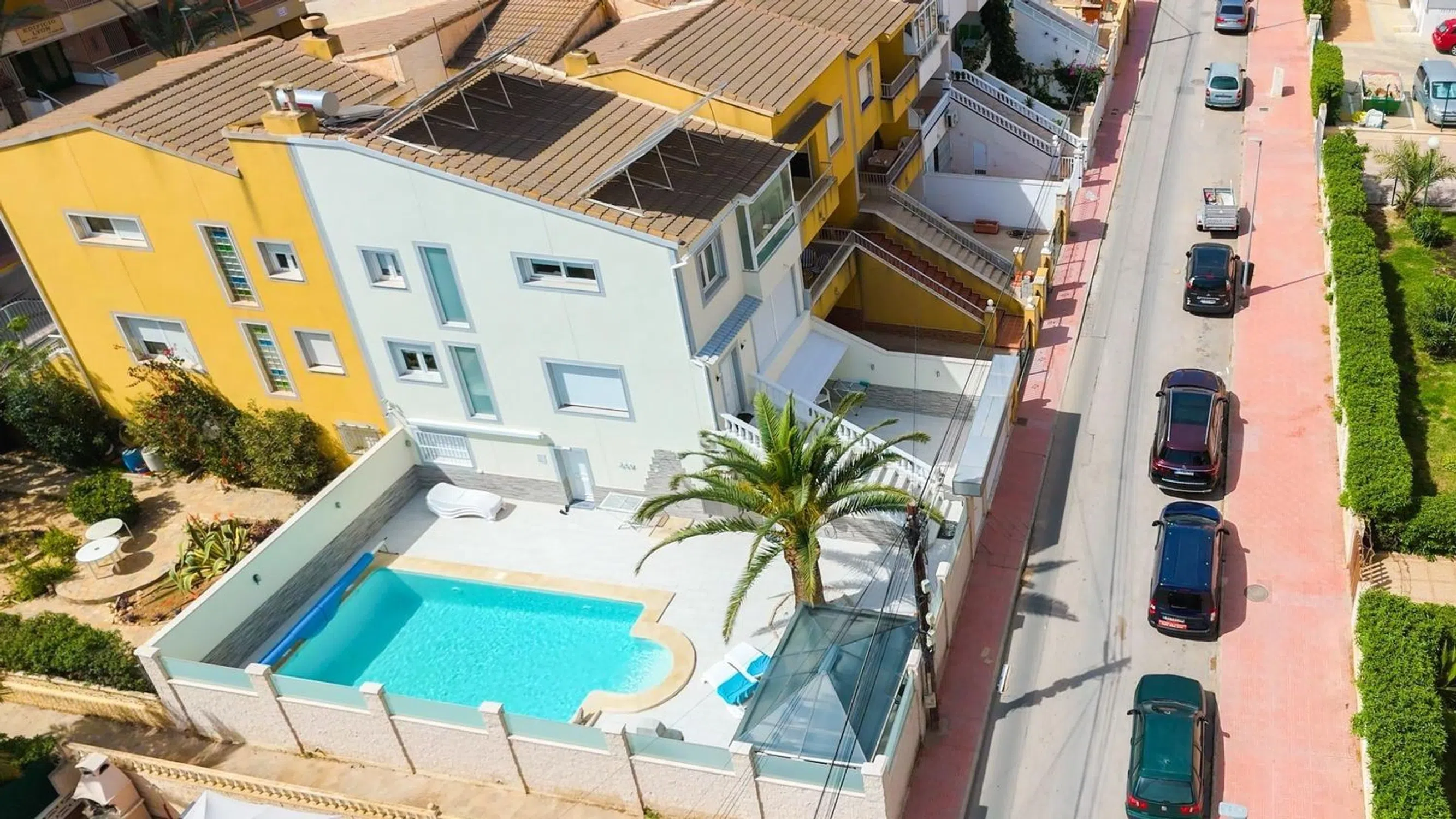 Casas con 4 dormitorios en Torrevieja, Alicante