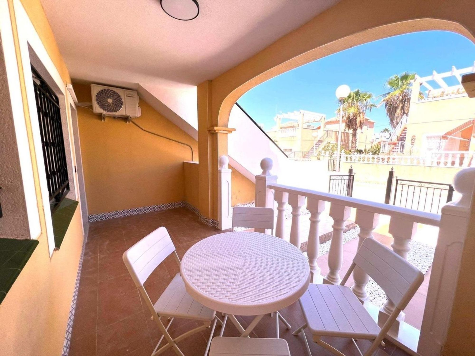 Casas en venta 2 bd in Orihuela, Alicante