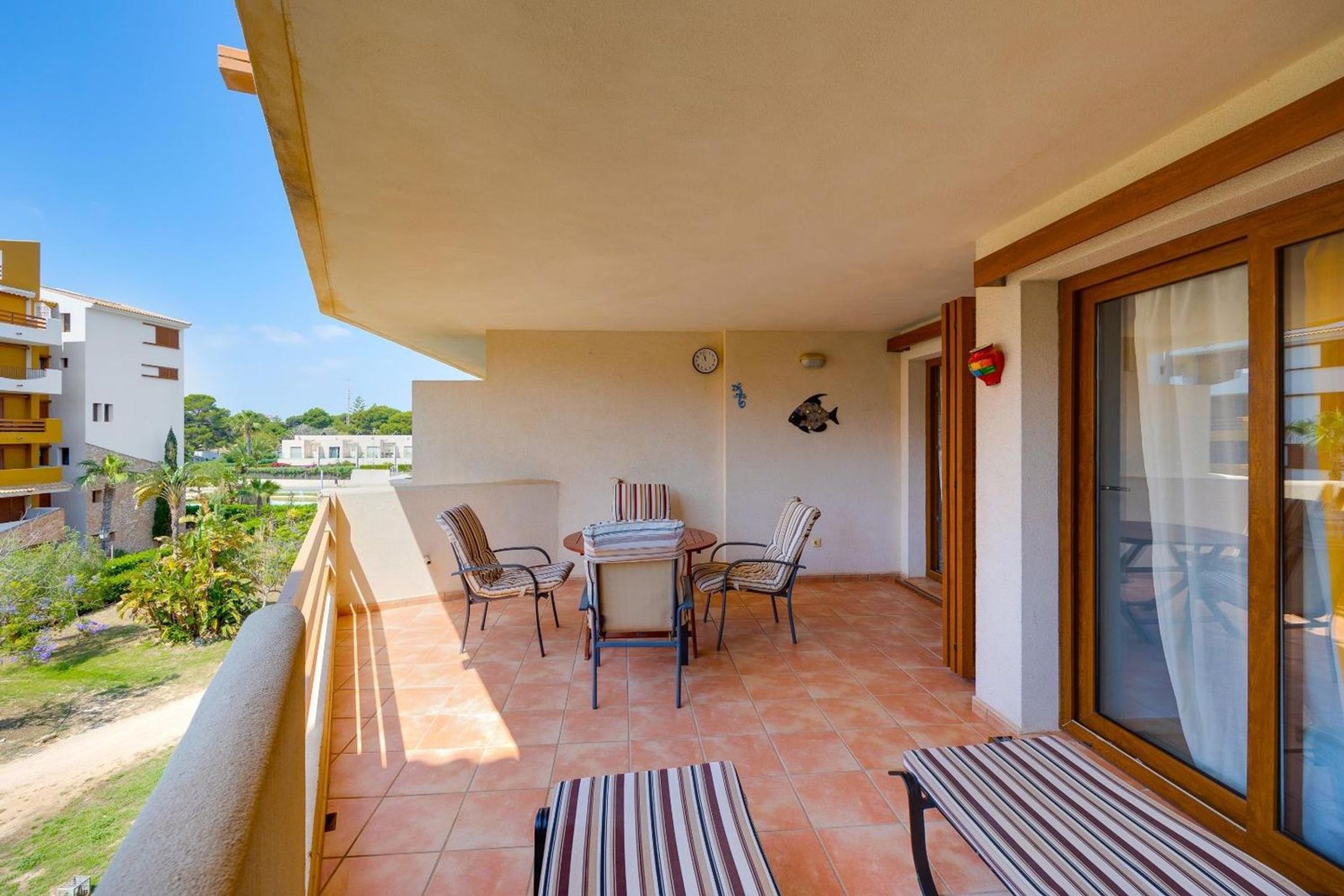 Pisos en venta 2 bd in Torrevieja, Alicante