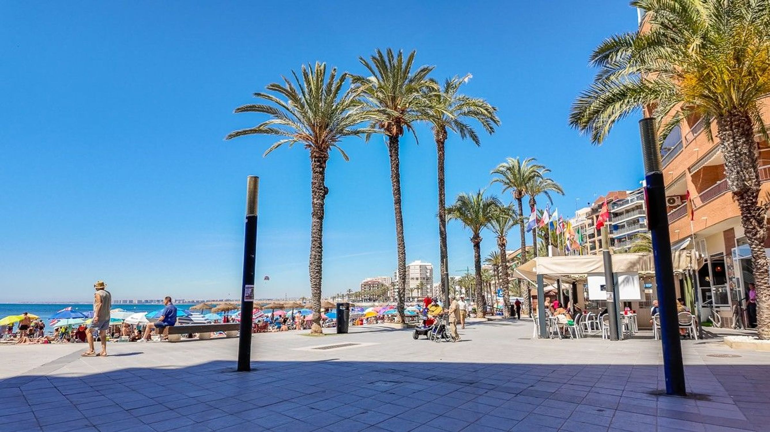 Pisos en venta 3 bd in Torrevieja, Alicante