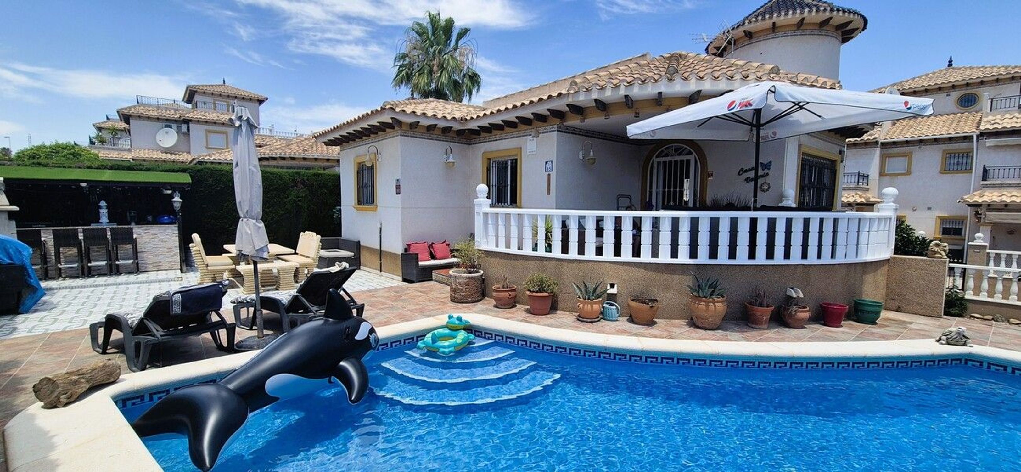 Casas en venta 4 bd in Orihuela, Alicante