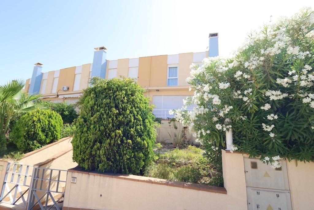 Casas en venta con 3 dorm. en Orihuela, Alicante