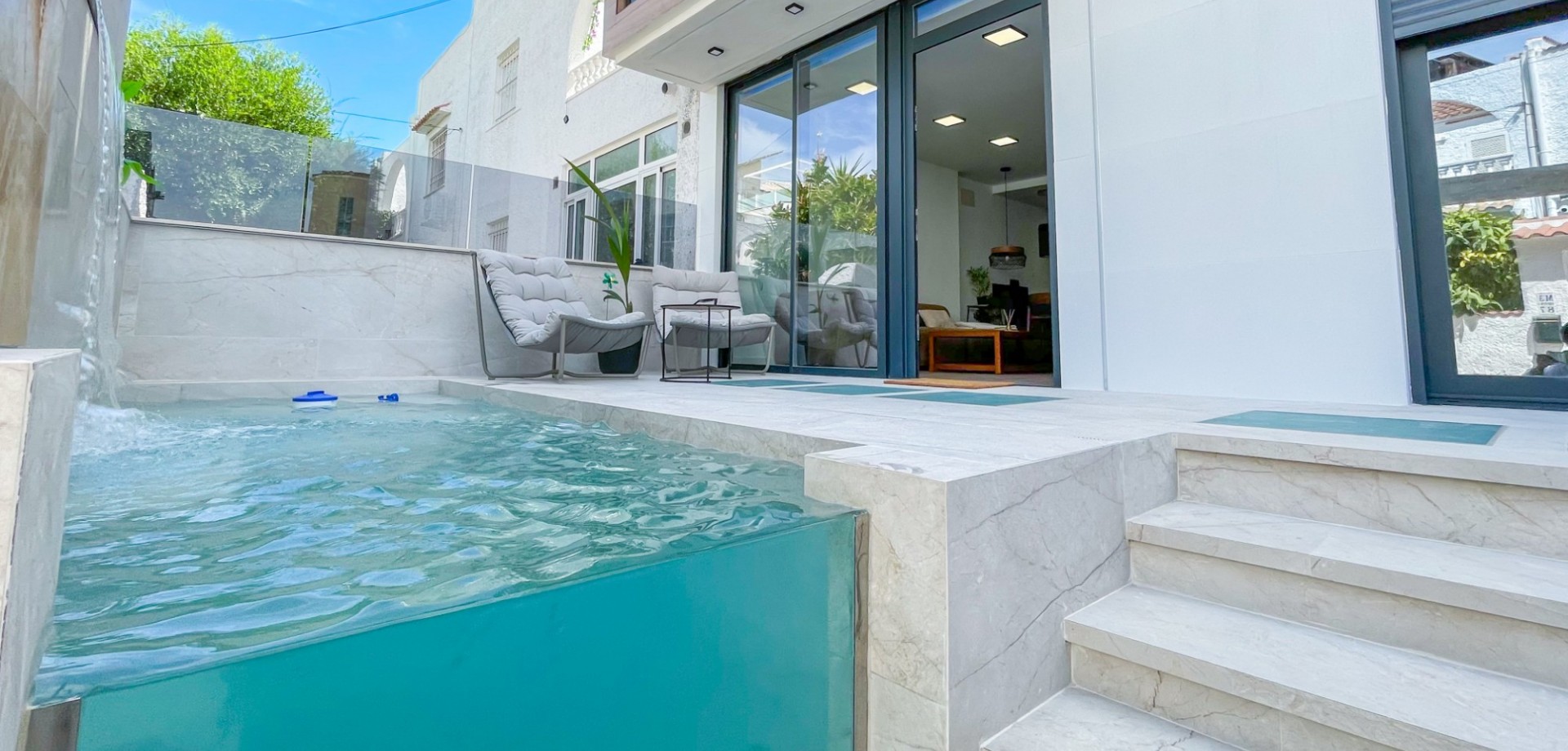 Casas en venta con 3 dorm. en Torrevieja, Alicante