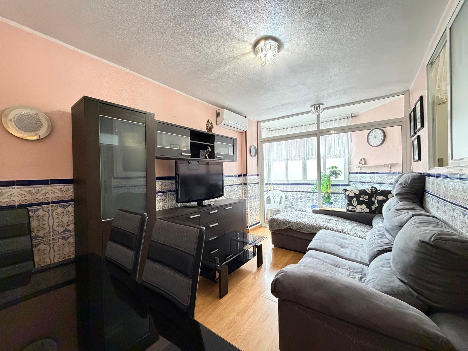 Pisos en venta con 1 dorm. en Torrevieja, Alicante
