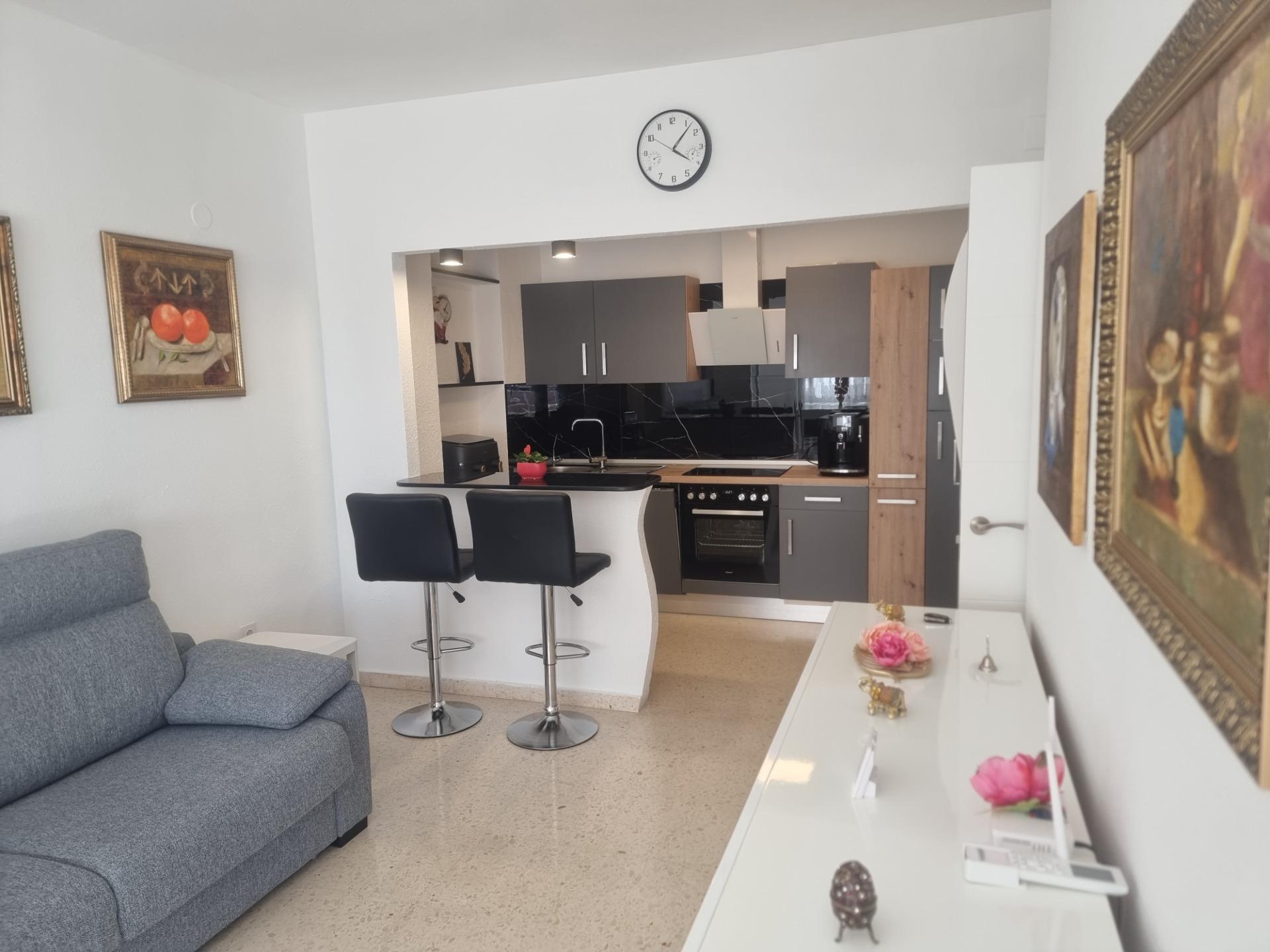Pisos en venta con 1 dorm. en Torrevieja, Alicante