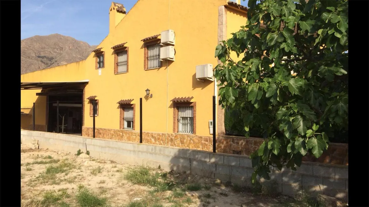 Casas en venta con 4 dorm. en Orihuela, Alicante