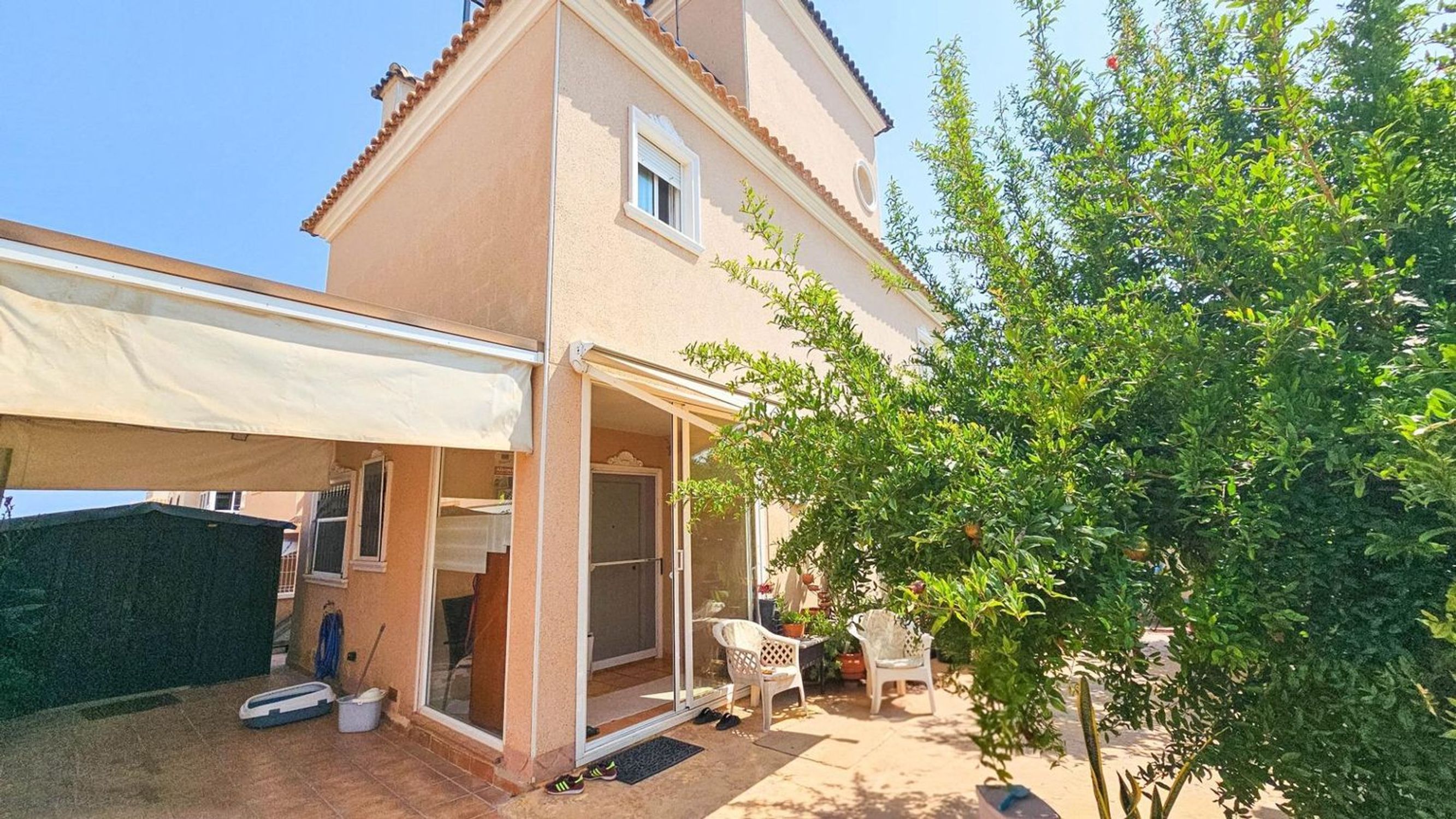 Casas en venta con 3 dorm. en Orihuela, Alicante