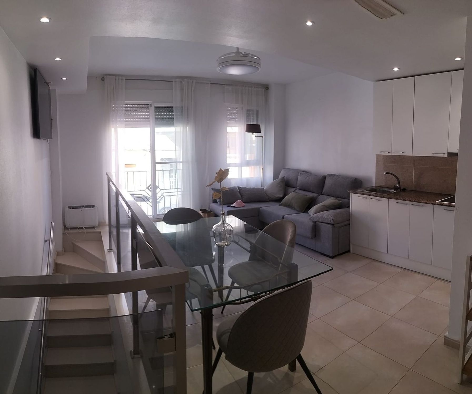 Pisos en venta con 3 dorm. en Guardamar del Segura, Alicante