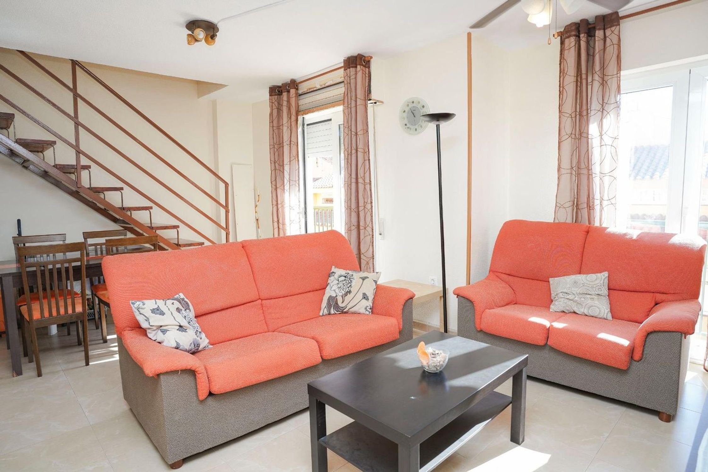 Pisos en venta con 3 dorm. en Torrevieja, Alicante