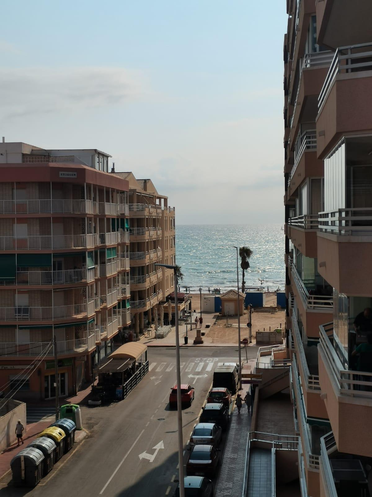 pisos zu verkaufen 3 bd in Torrevieja, Alicante
