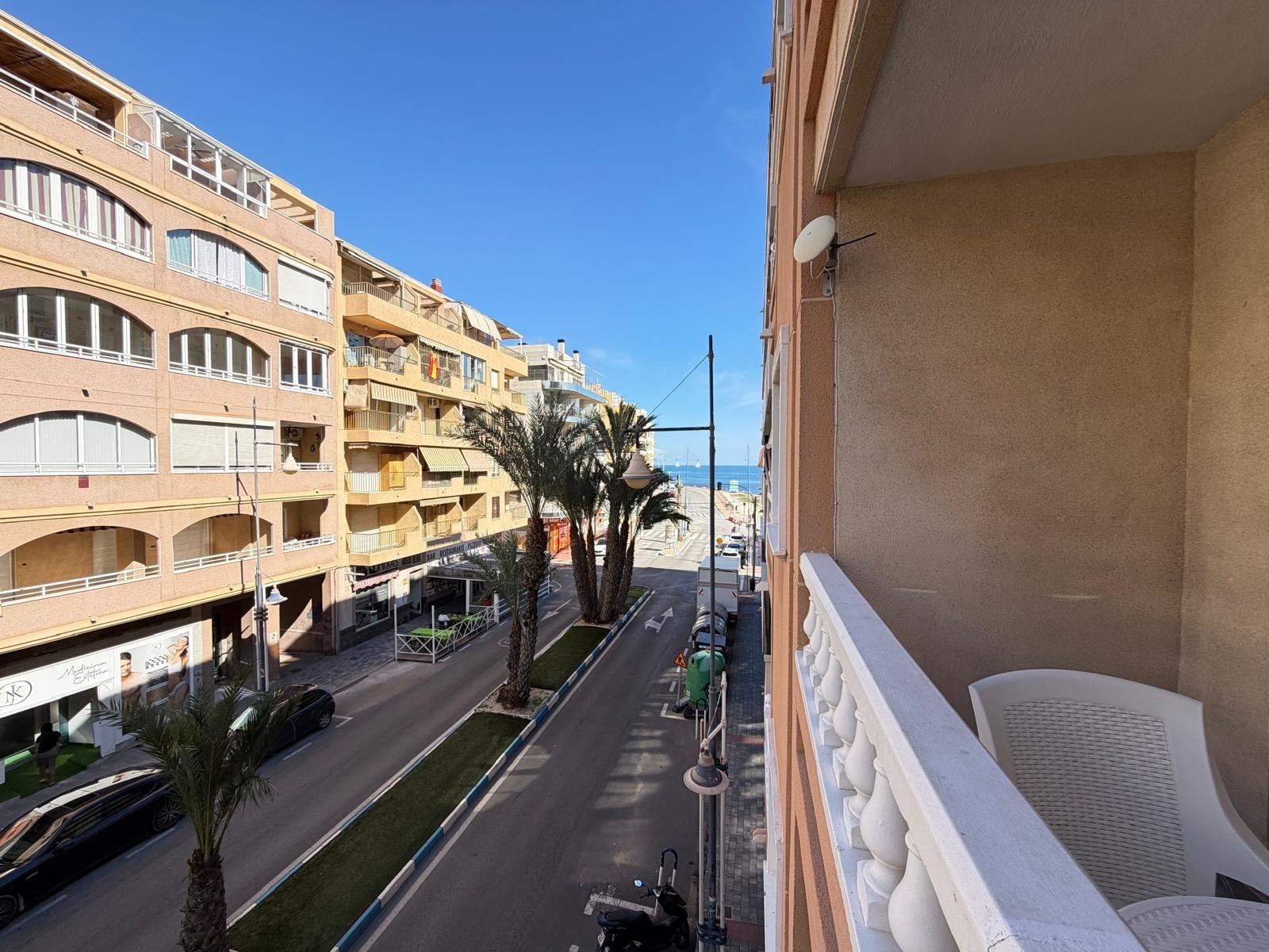 pisos zu verkaufen 2 bd in Torrevieja, Alicante