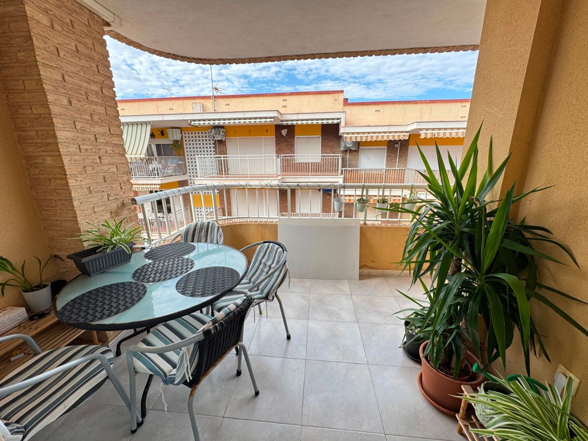 pisos zu verkaufen 3 bd in Guardamar del Segura, Alicante