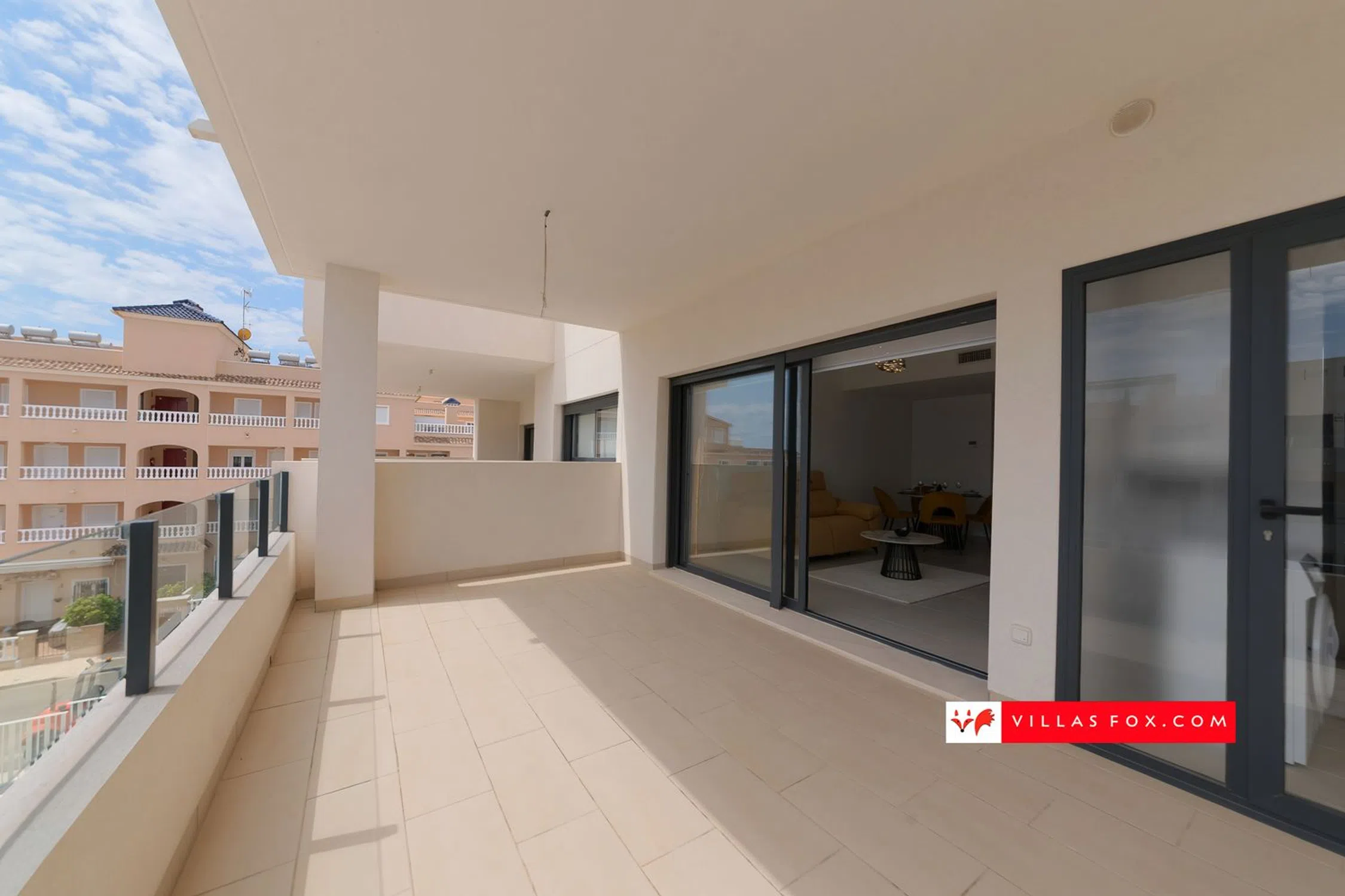 Apartamentos con 2 dormitorios en San Miguel de Salinas, Alicante