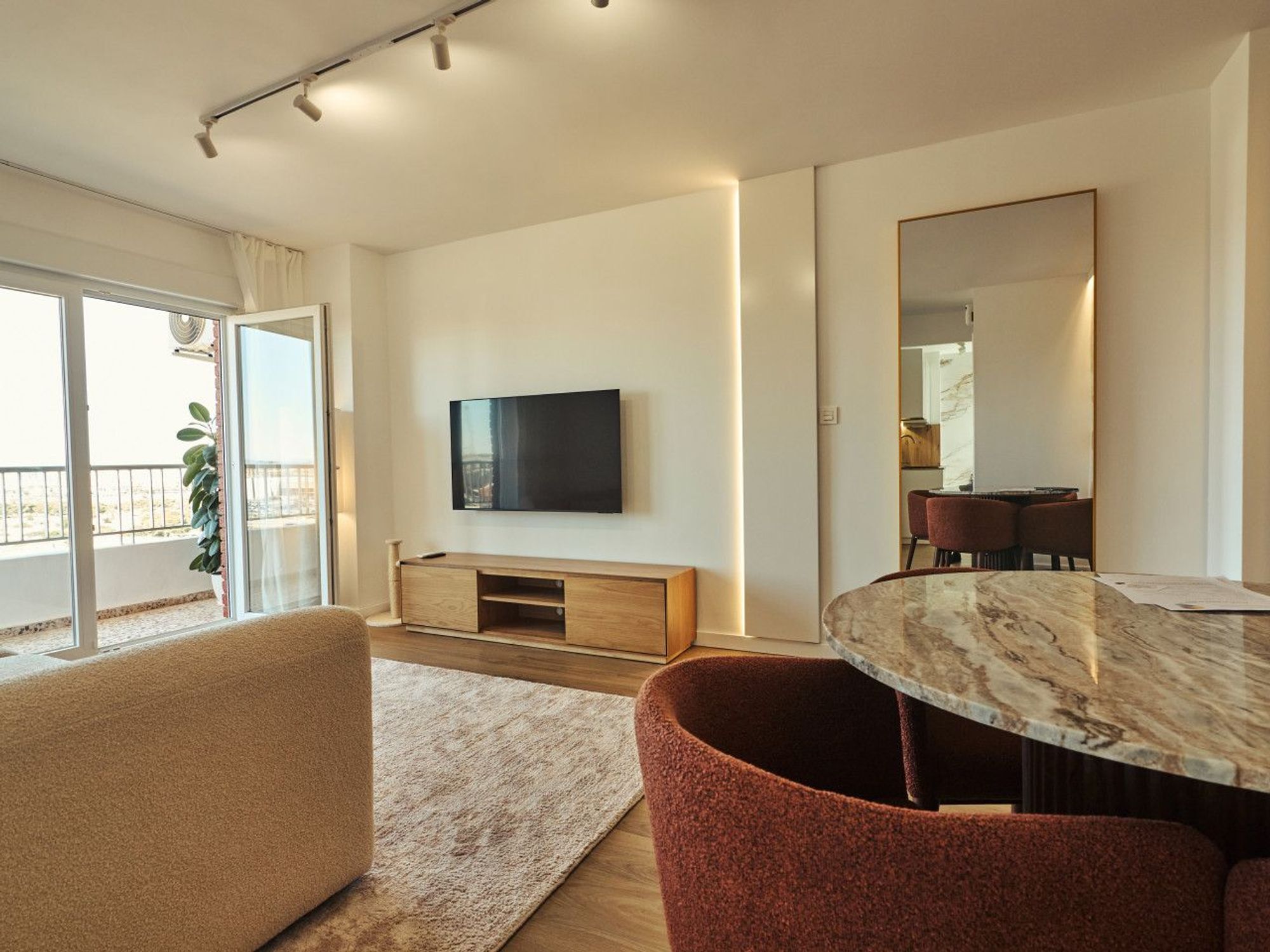 Pisos en venta 2 bd in Torrevieja, Alicante