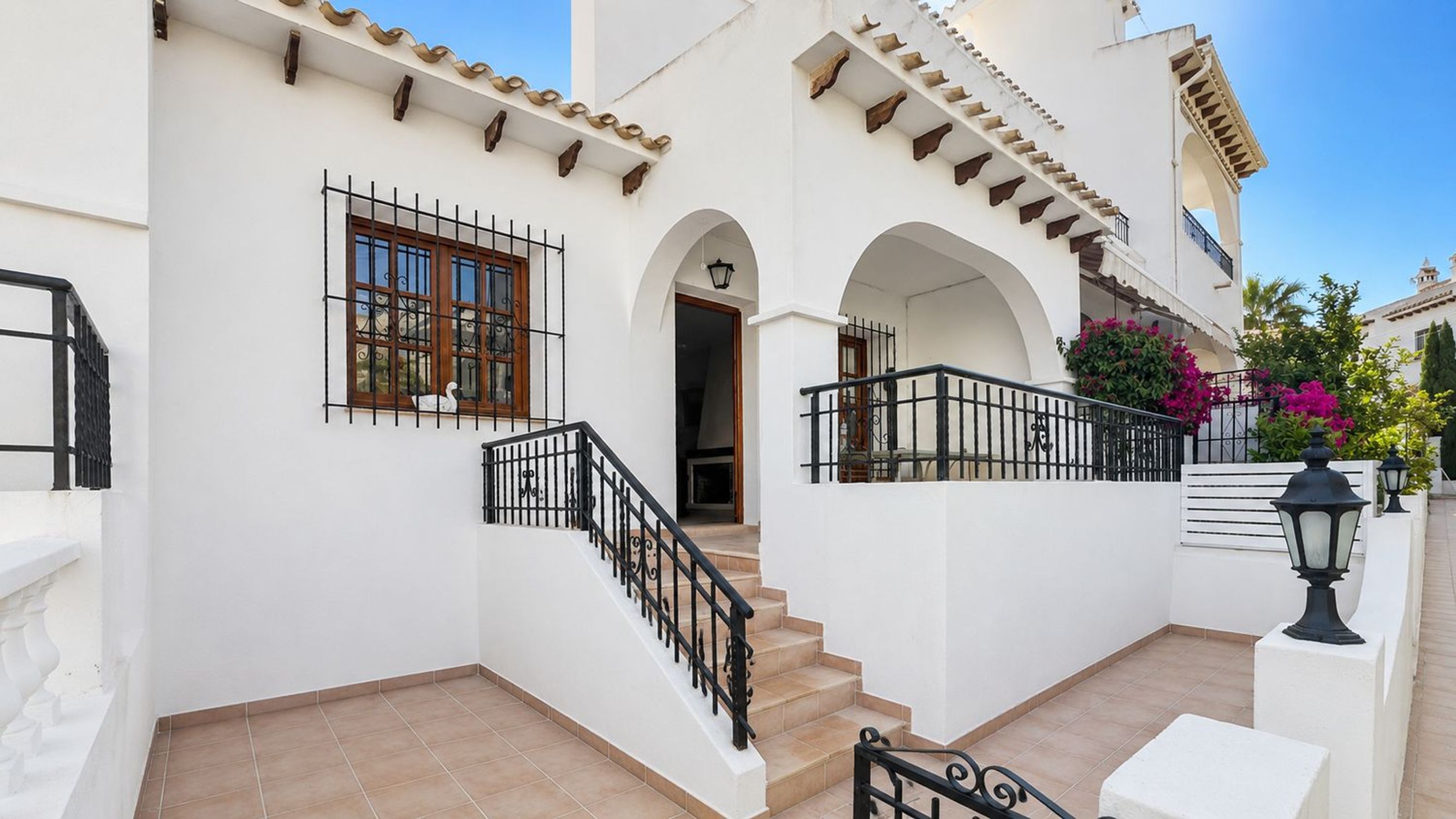 Casas en venta 2 bd in Torrevieja, Alicante