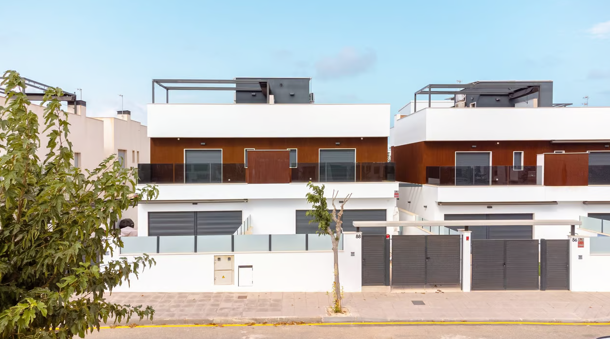 Houses for sale 3 bd in Pilar de la Horadada, Alicante