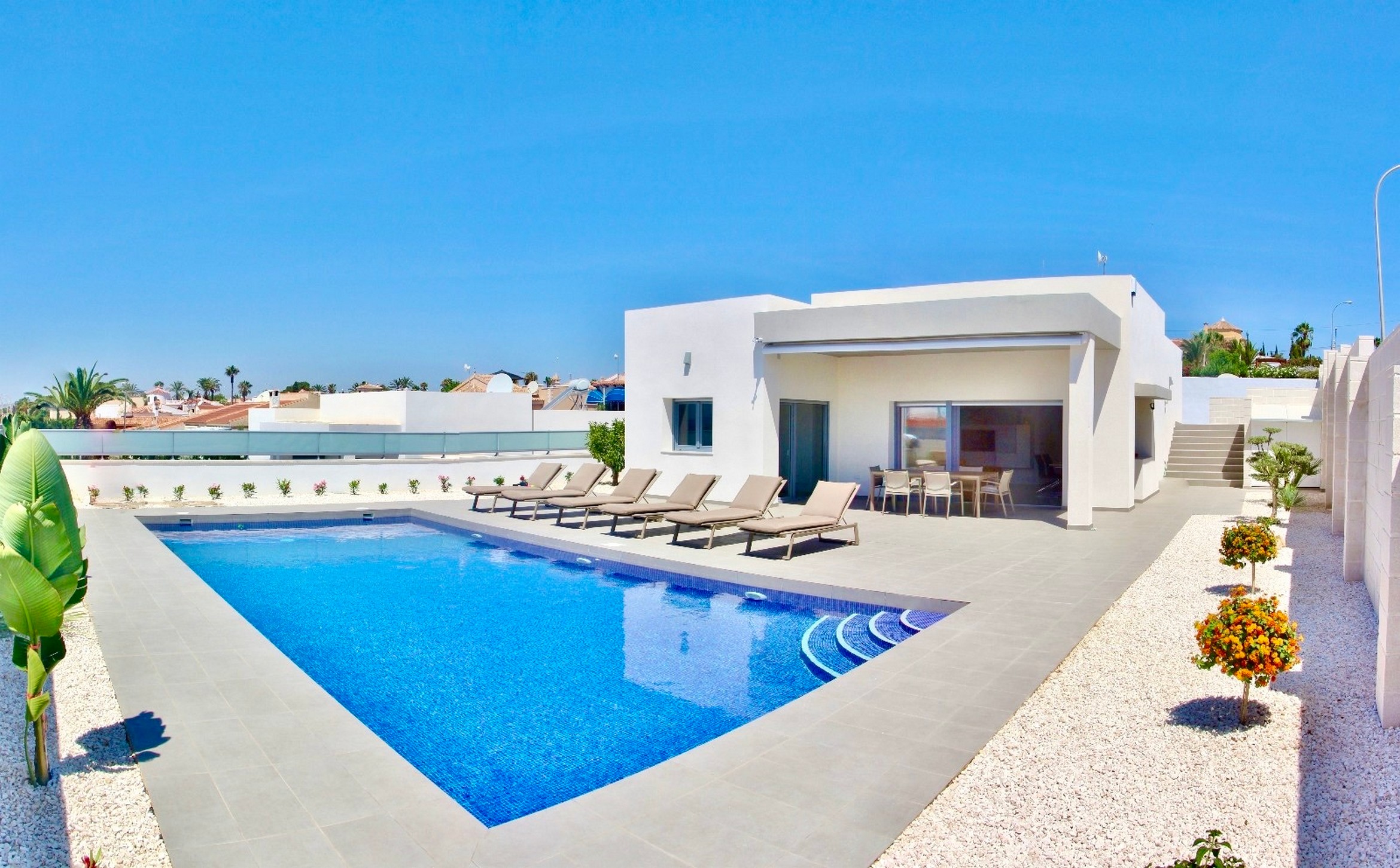 Houses for sale 3 bd in Rafal, Alicante