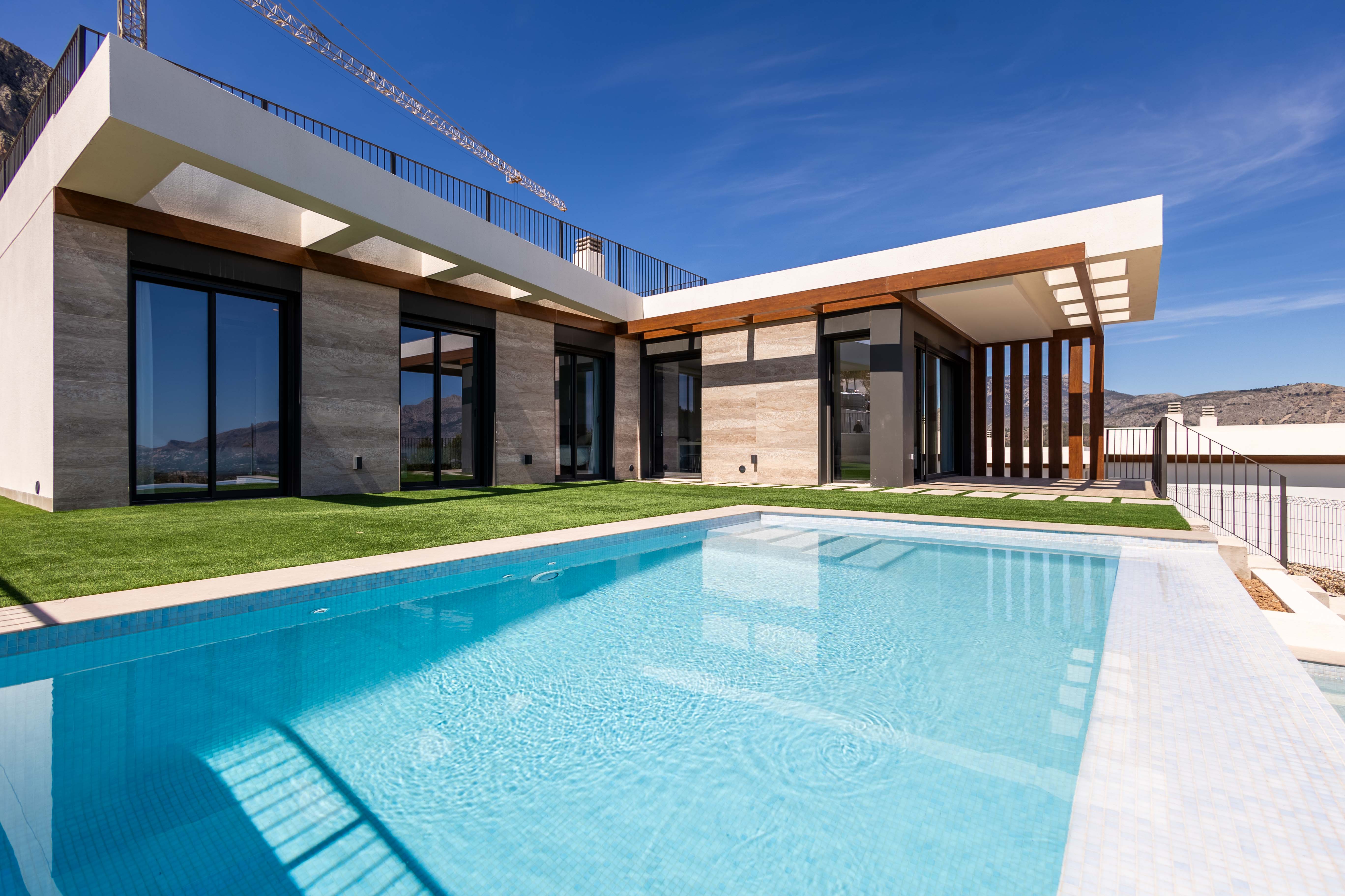 Houses for sale 3 bd in Polop, Alicante