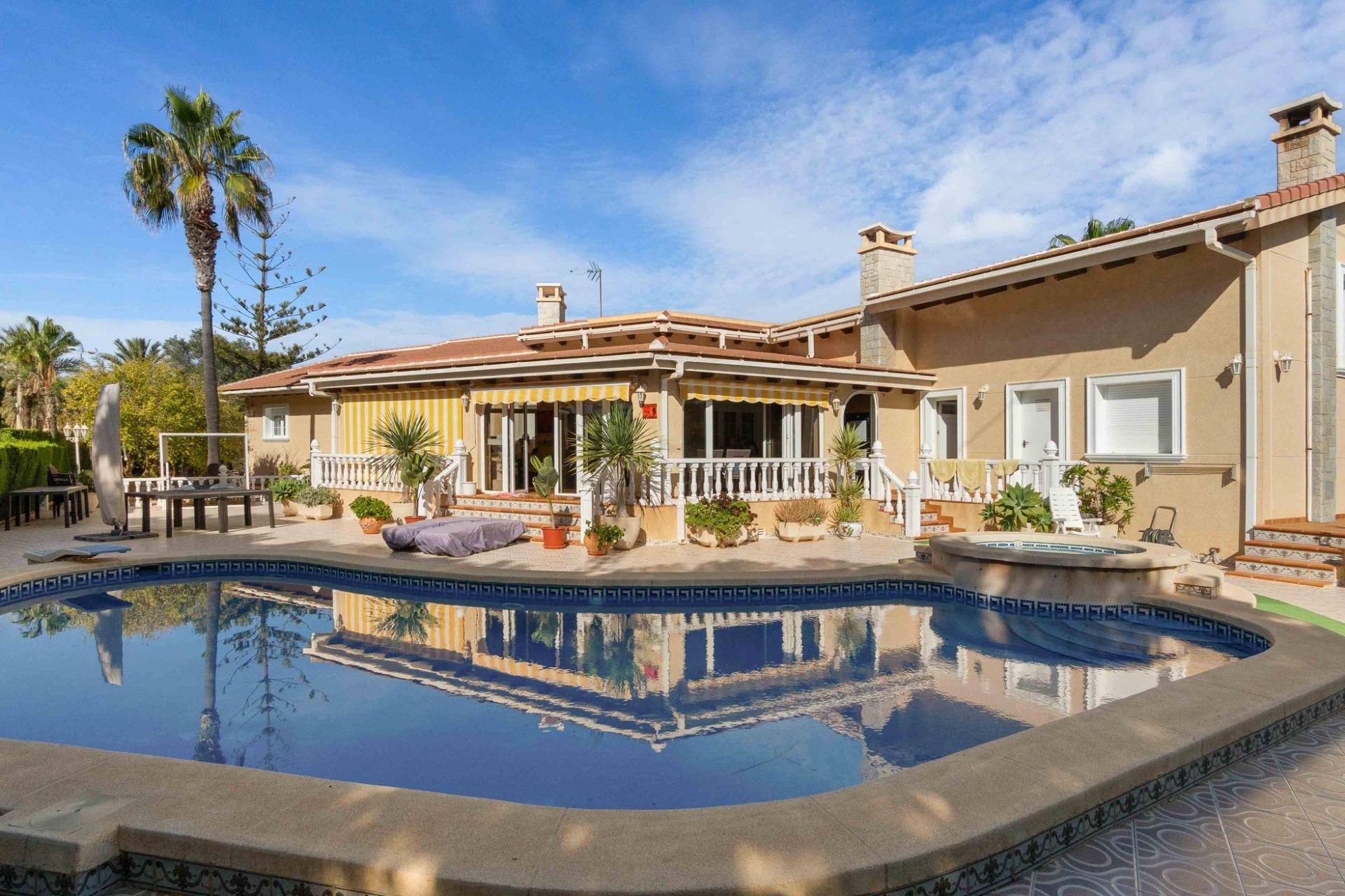 Houses for sale 3 bd in Orihuela, Alicante