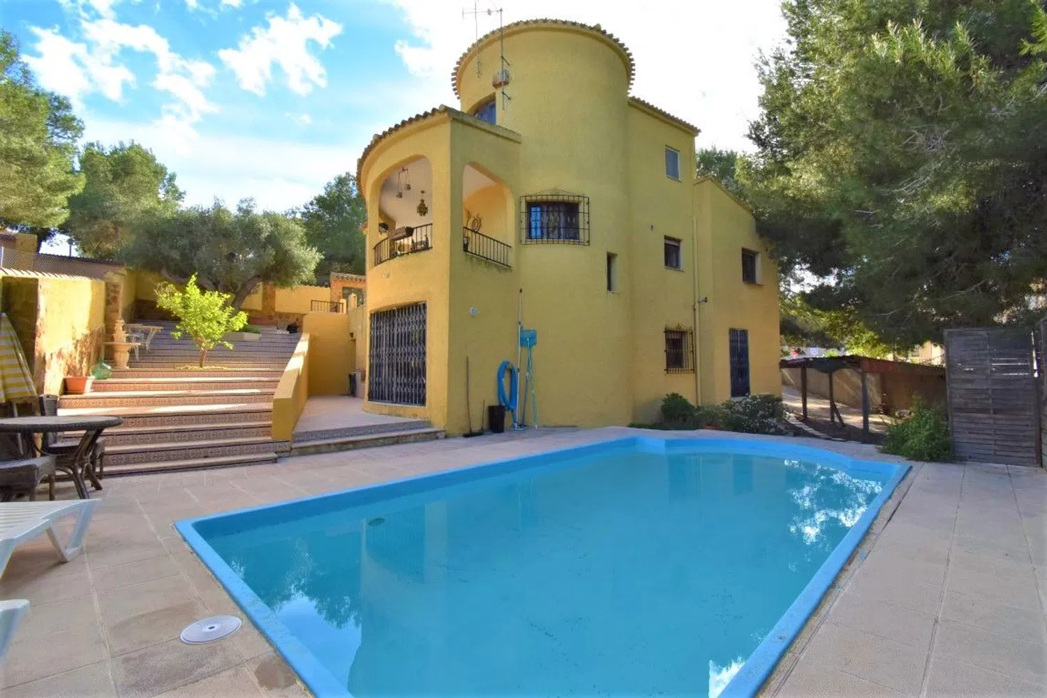 Houses for sale 6 bd in Orihuela, Alicante
