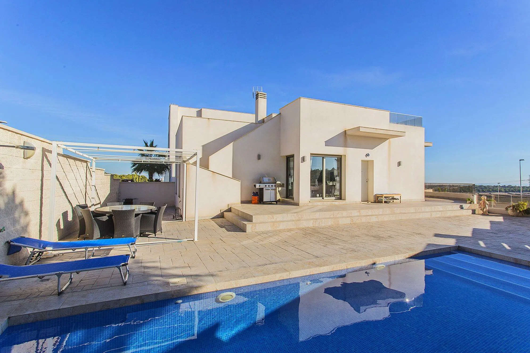 Casas en venta 3 bd in San Miguel de Salinas, Alicante