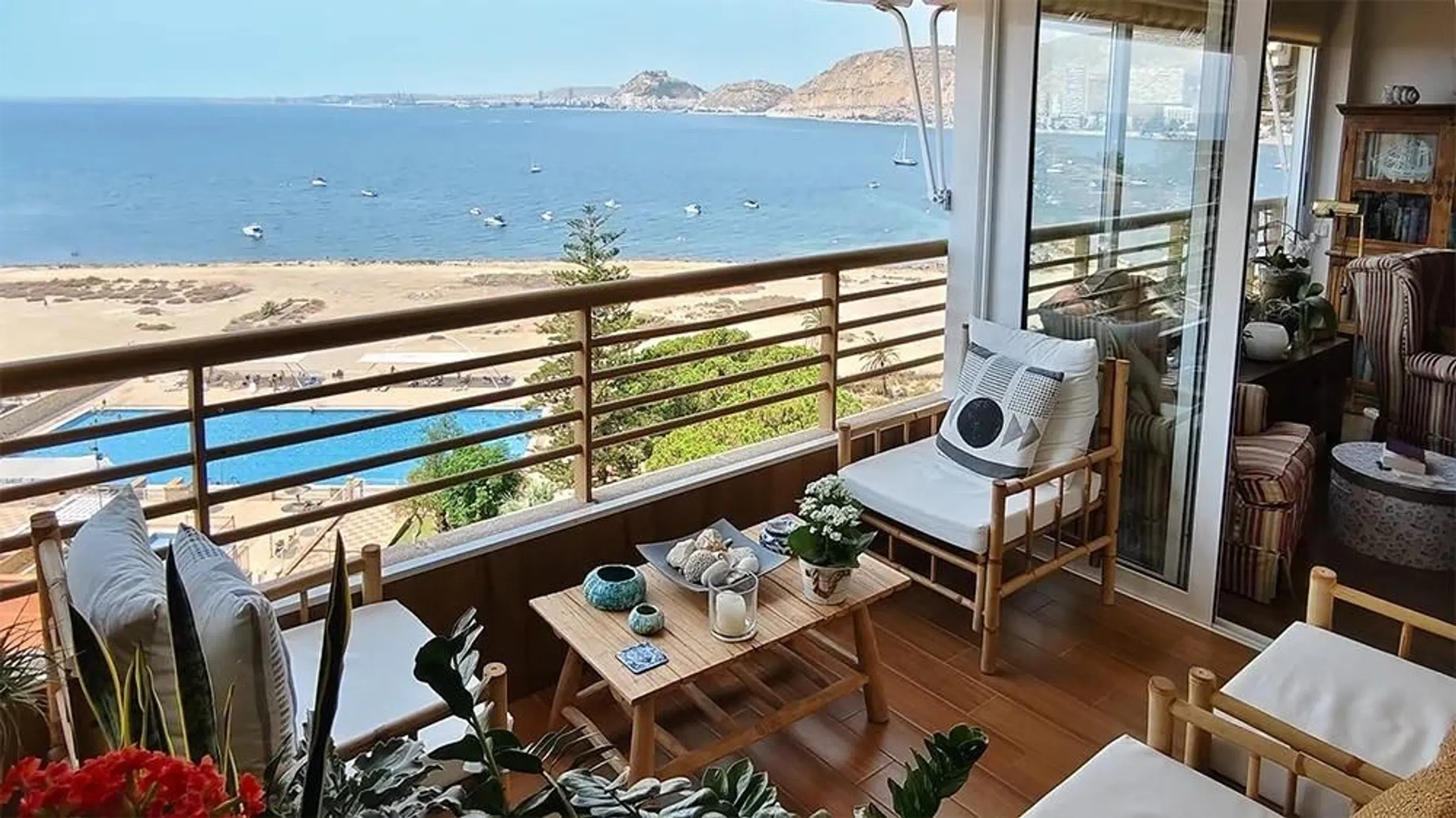 Apartments for sale 4 bd in Alicante / Alacant, Alicante