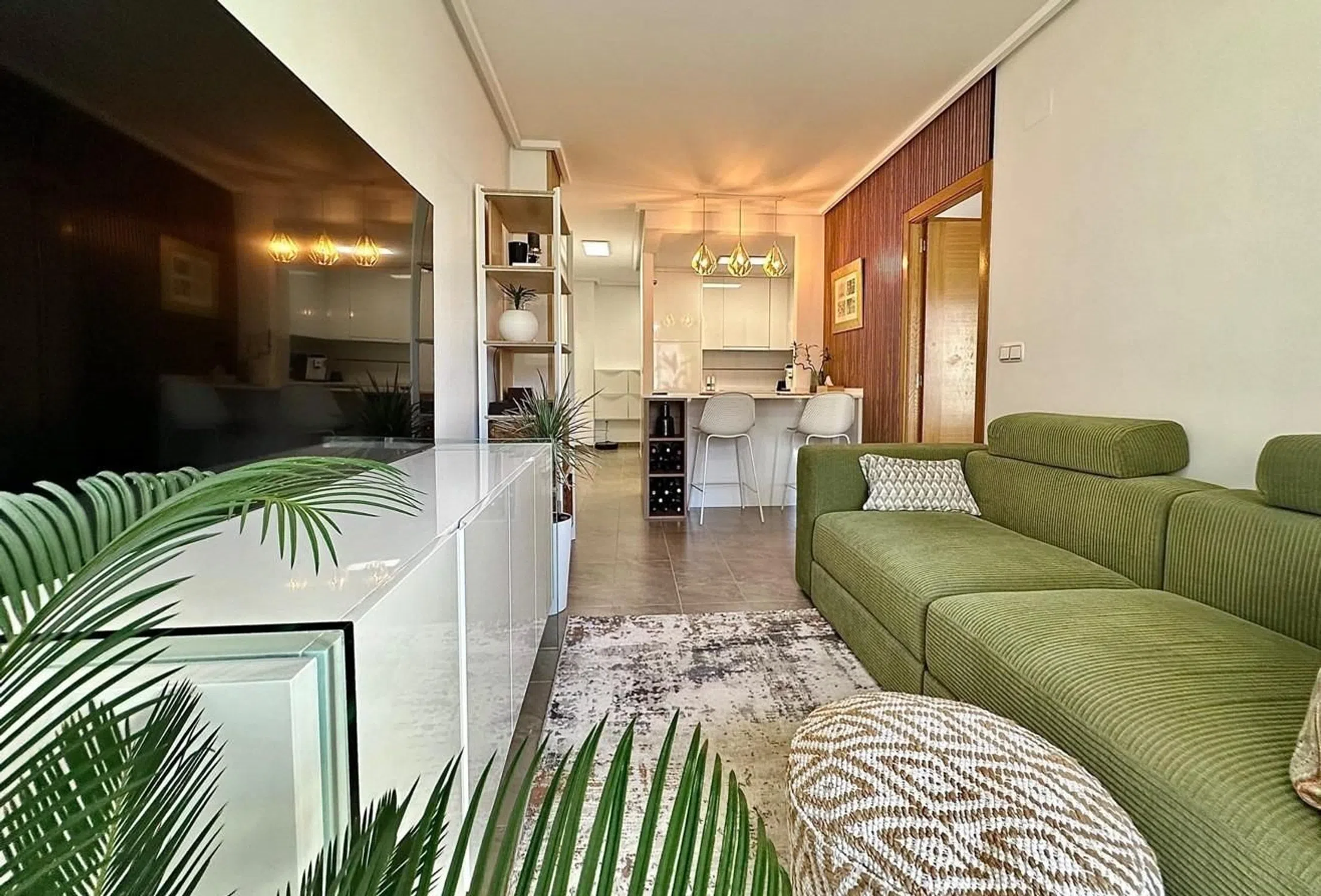 Apartments for sale 1 bd in Torrevieja, Alicante