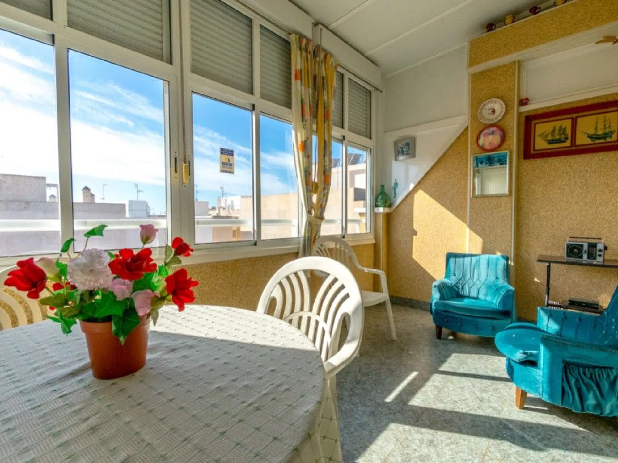 Pisos en venta 3 bd in Torrevieja, Alicante
