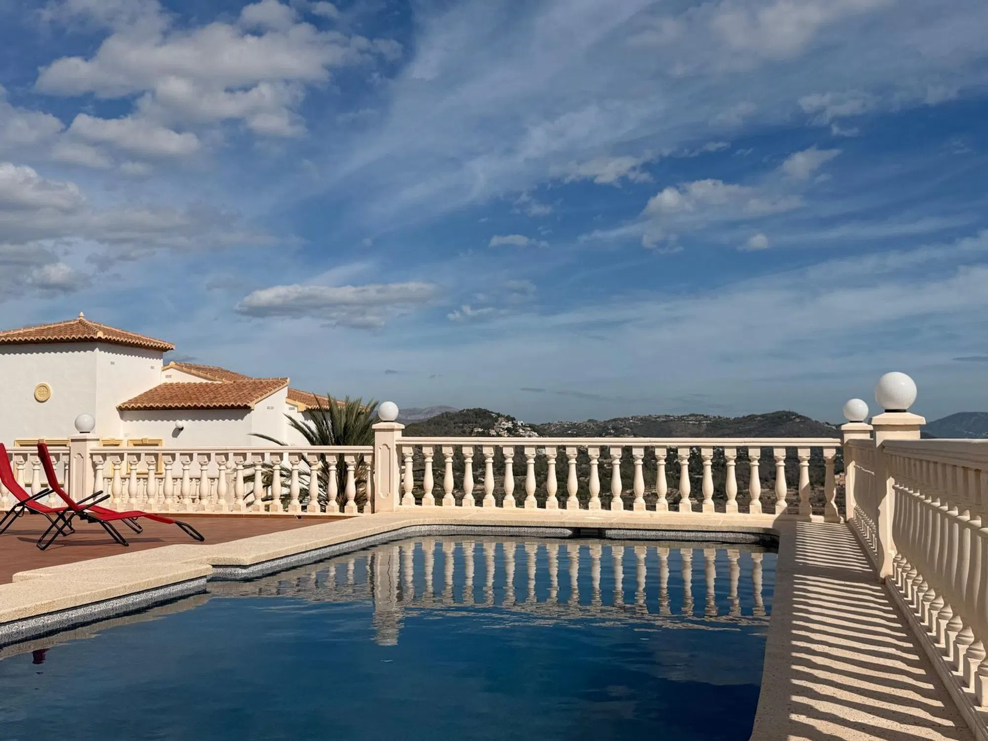 Houses for sale 4 bd in Calpe, Alicante