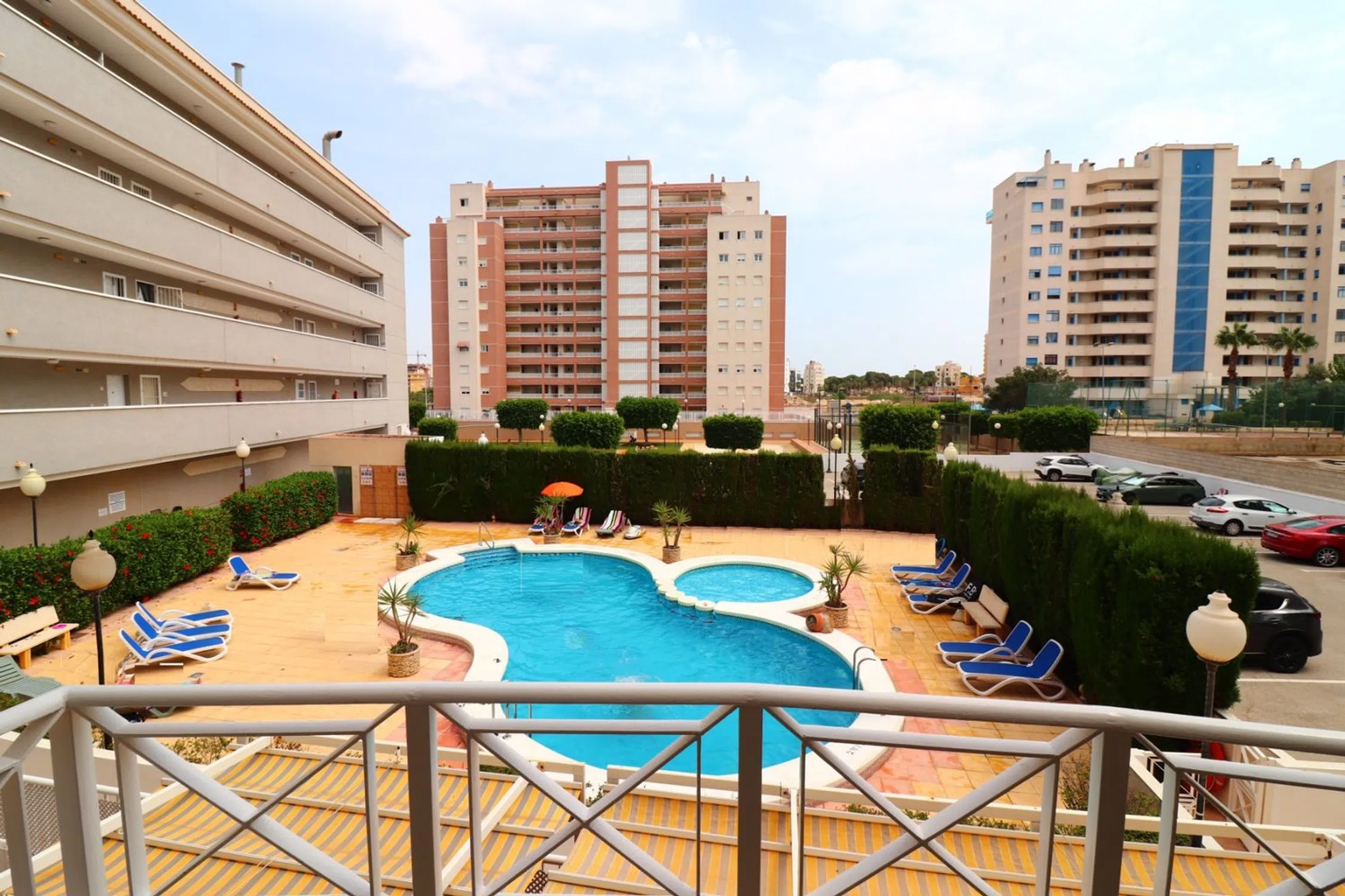 Apartments for sale 2 bd in Guardamar del Segura, Alicante