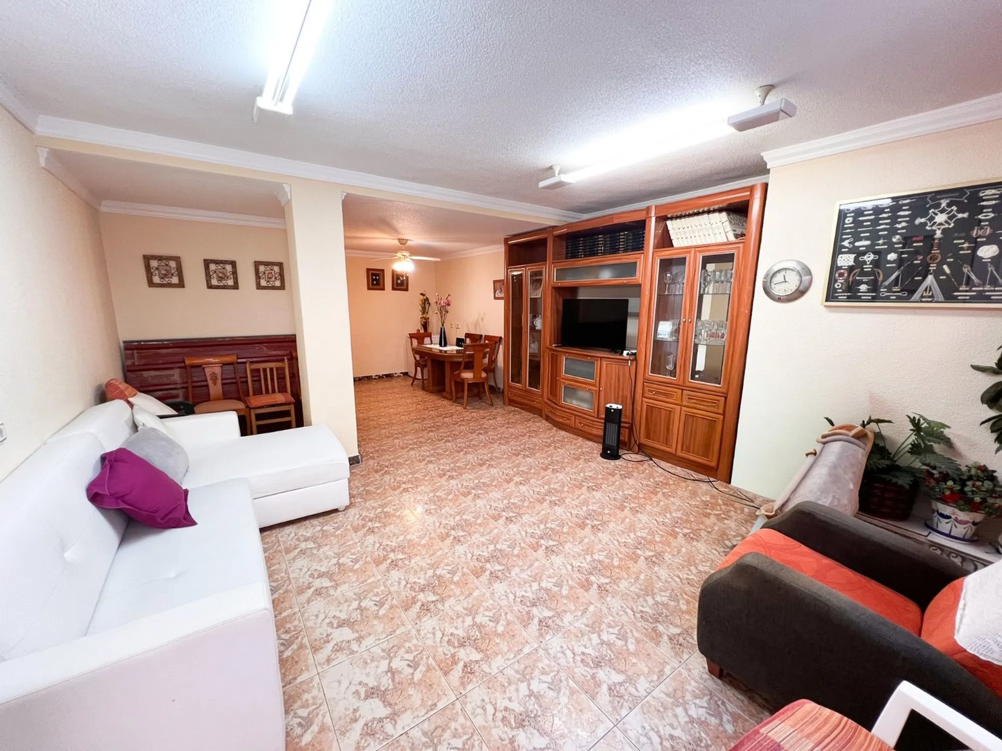 Apartments for sale 3 bd in Guardamar del Segura, Alicante