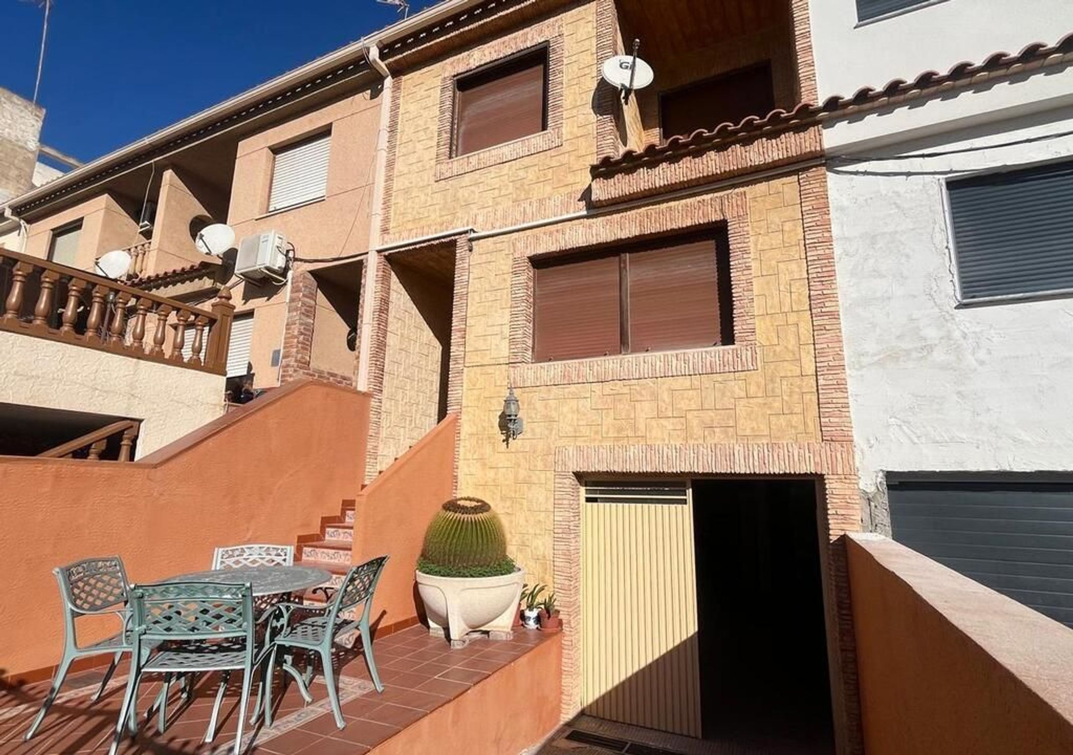Houses for sale 3 bd in Algorfa, Alicante