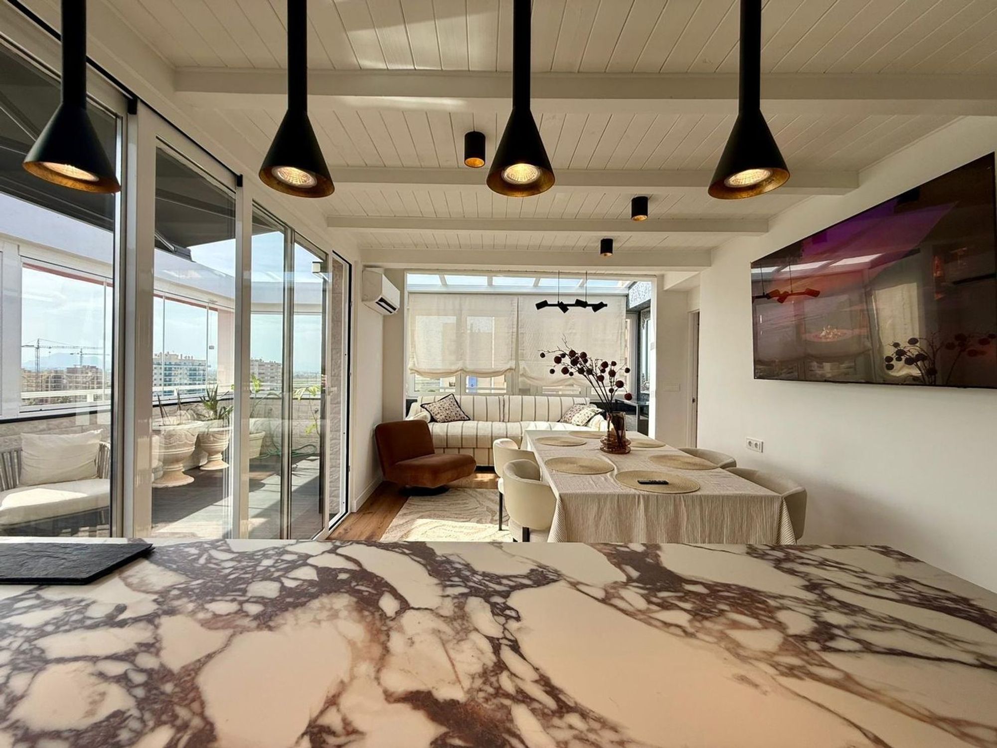 Apartments for sale 4 bd in Guardamar del Segura, Alicante