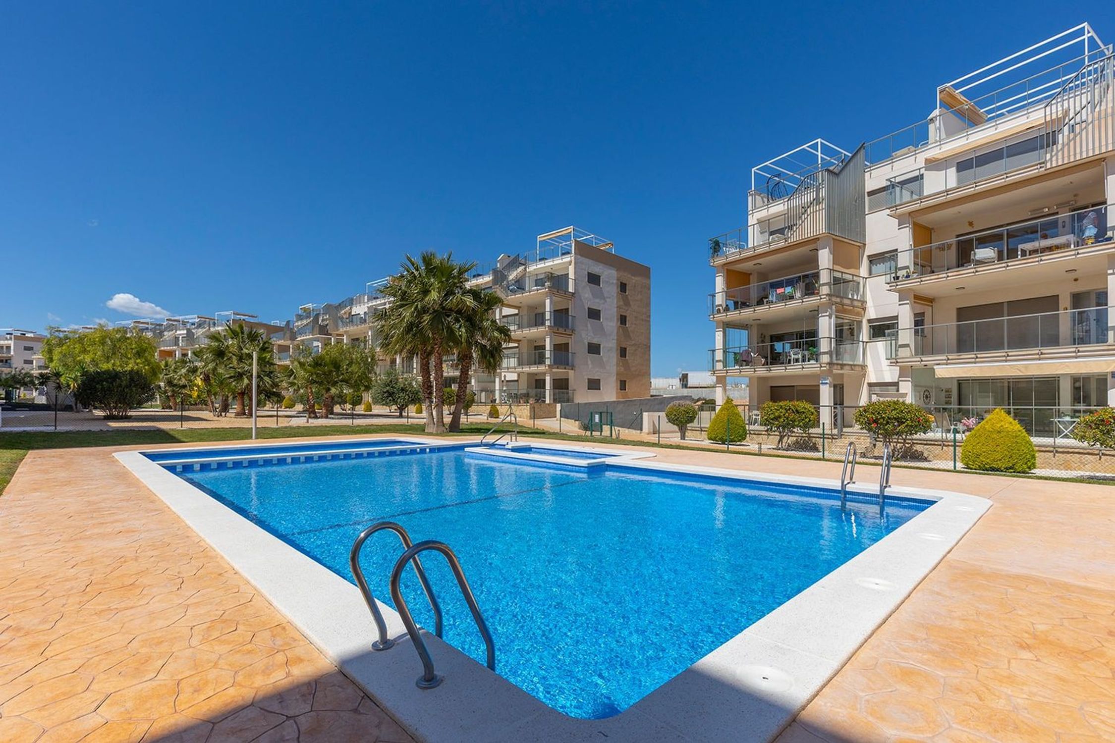Apartments for sale 2 bd in Orihuela, Alicante