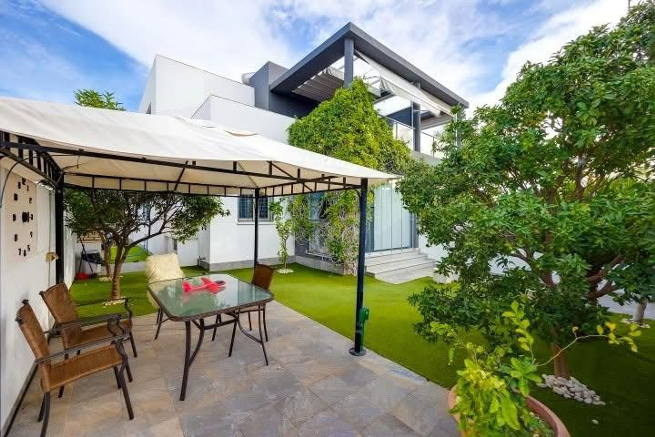 Houses for sale 3 bd in Torrevieja, Alicante