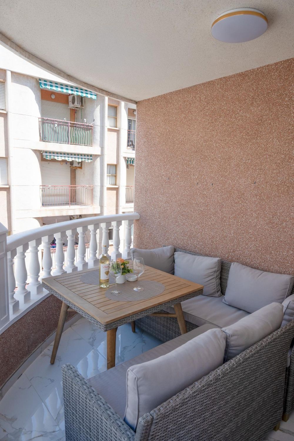 Квартиры на продажу 3 bd in Торревьеха, Аликанте