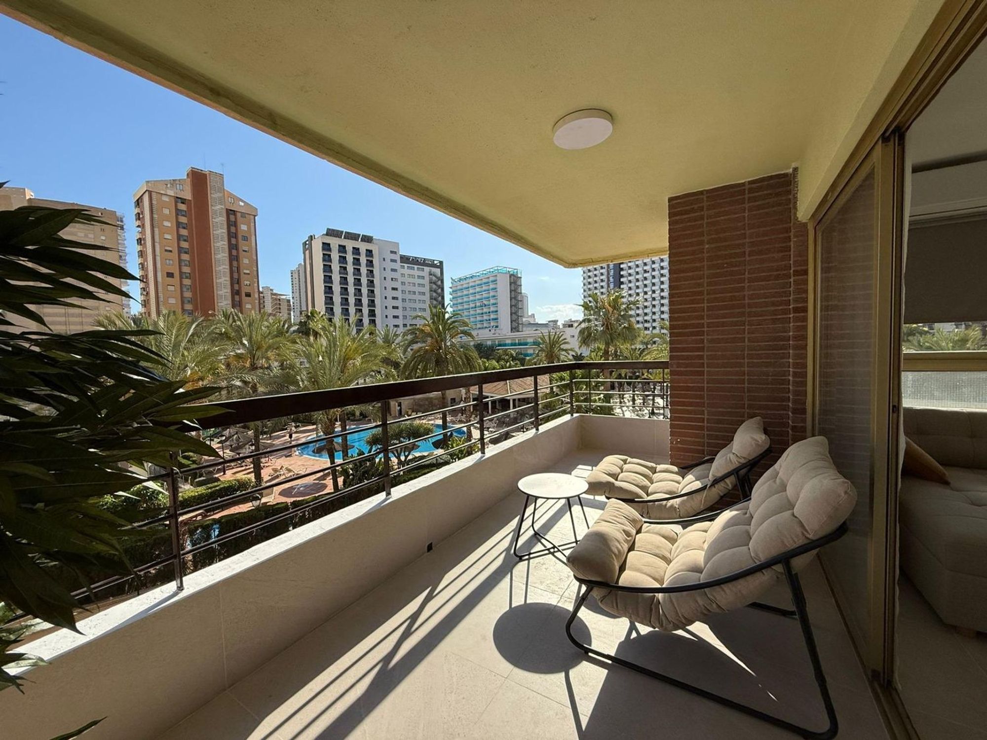 Apartments for sale 1 bd in Benidorm, Alicante