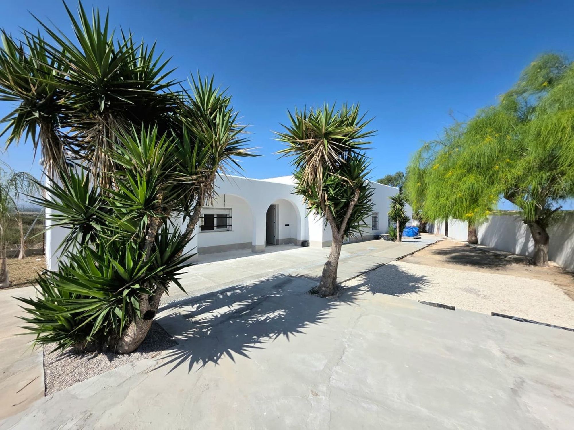 Casas en venta 4 bd in Elche / Elx, Alicante