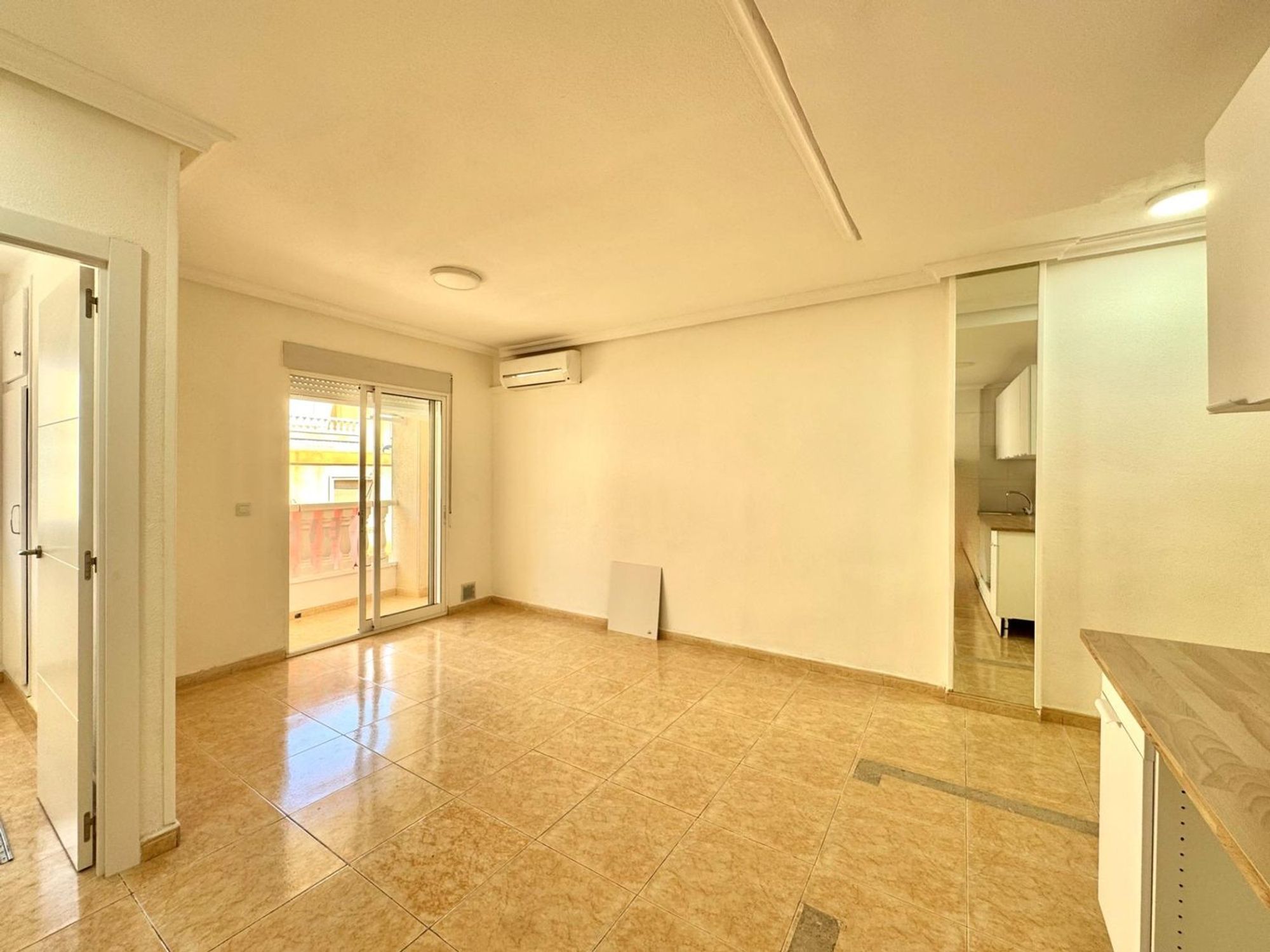 Apartments à vendre 2 bd in Torrevieja, Alicante