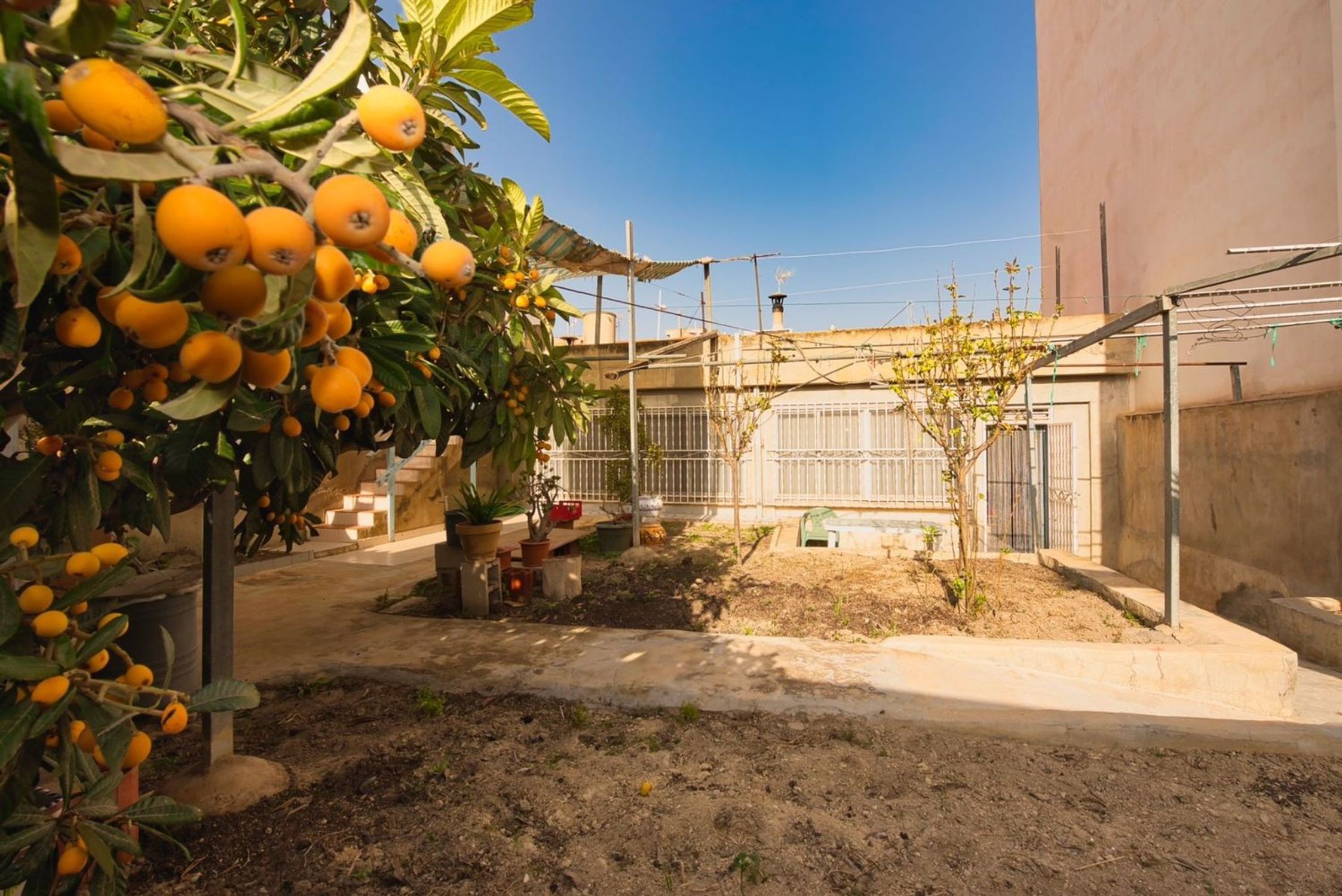 Houses for sale 4 bd in Benijofar, Alicante