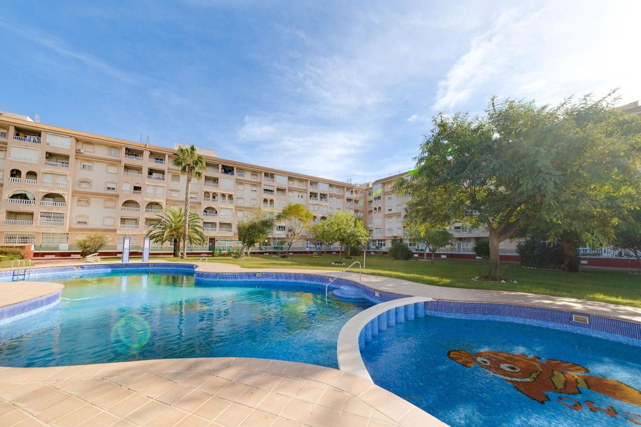 Apartments for sale 2 bd in Torrevieja, Alicante