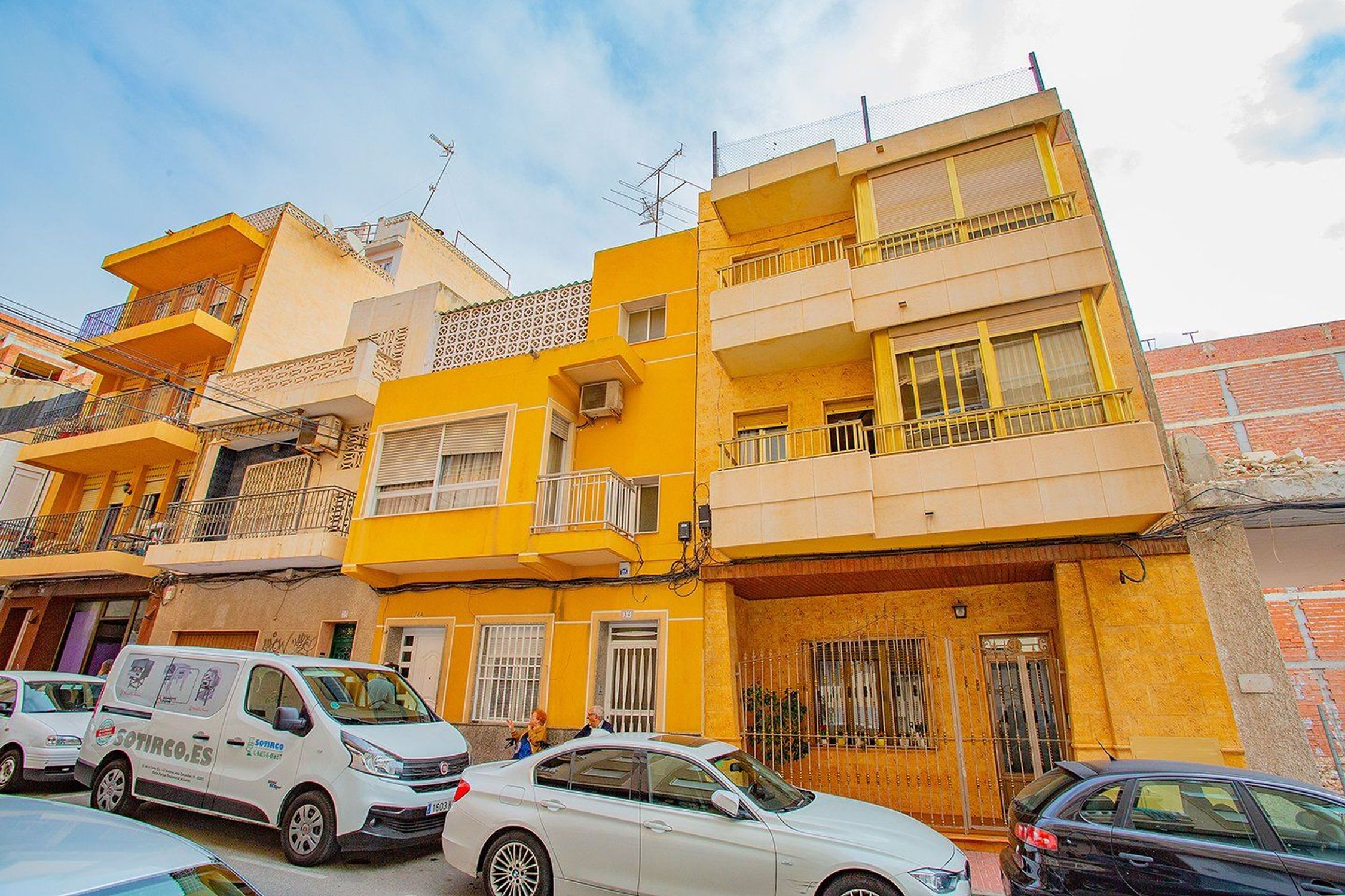 Apartments for sale 4 bd in Torrevieja, Alicante