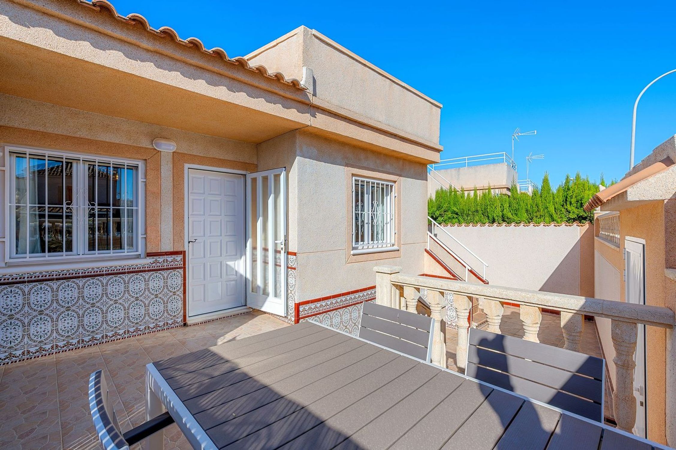 Pisos en venta 2 bd in Torrevieja, Alicante