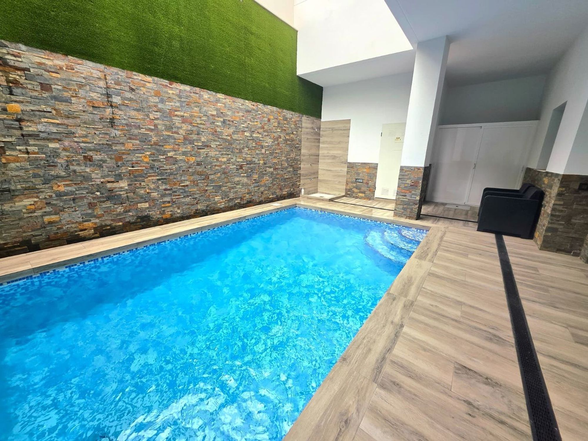 Pisos en venta 2 bd in Torrevieja, Alicante