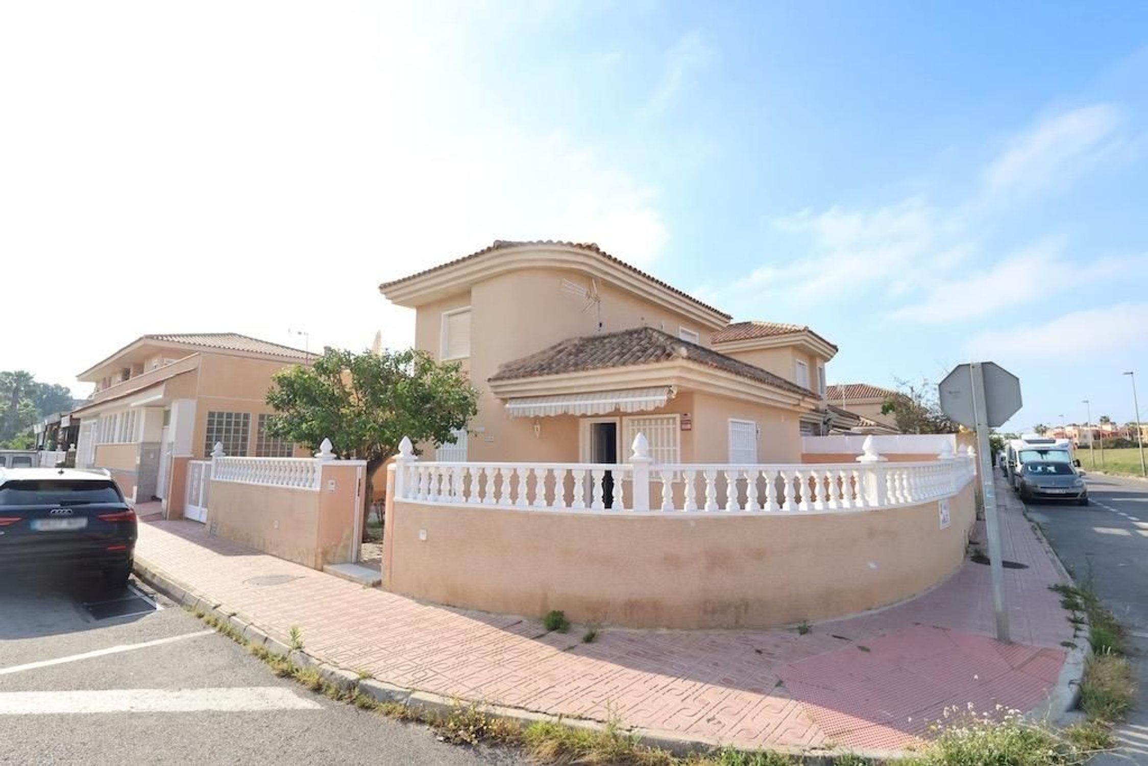 Houses for sale 3 bd in Torrevieja, Alicante
