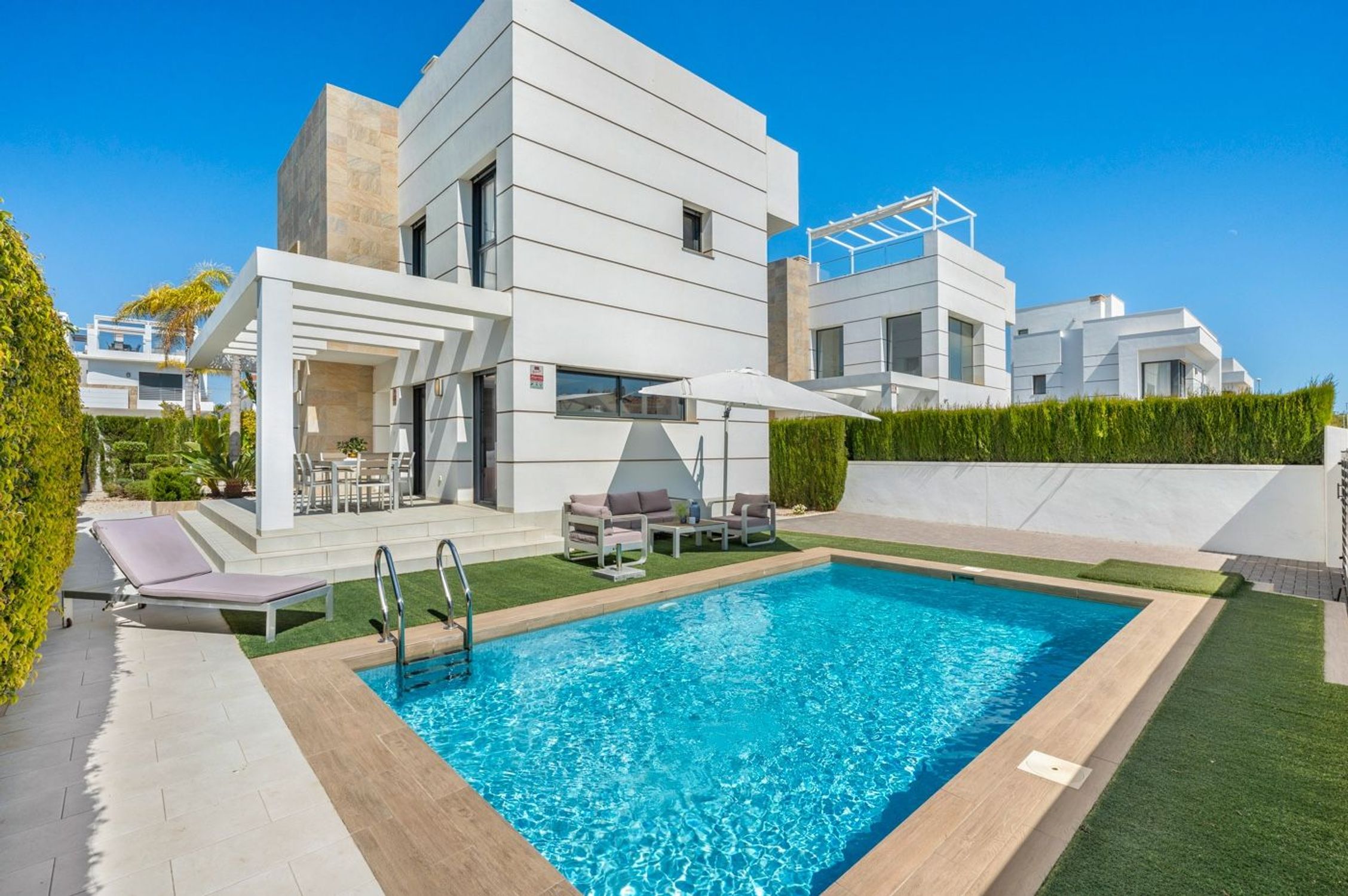 Houses for sale 3 bd in Rojales, Alicante