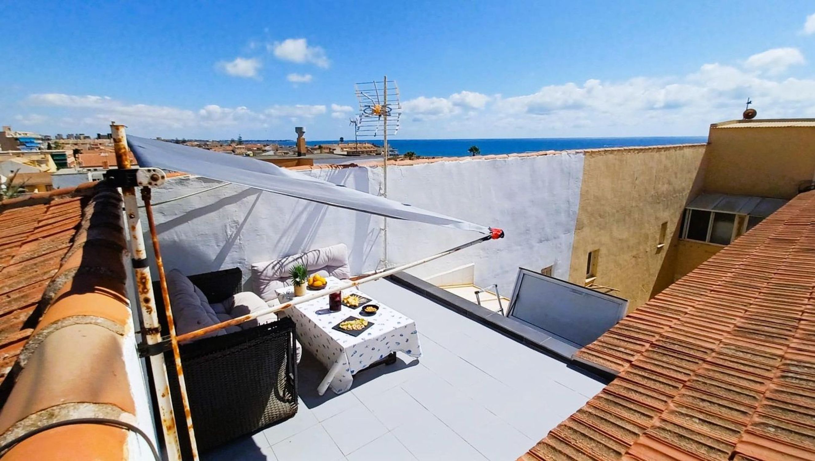 Apartments for sale 3 bd in Pilar de la Horadada, Alicante