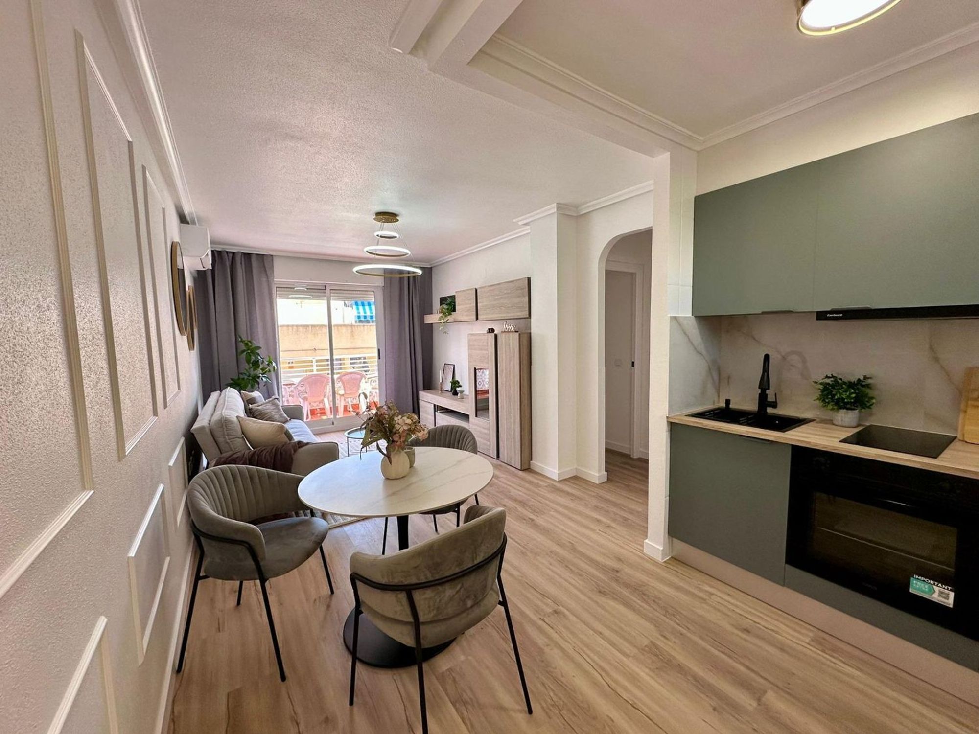 Apartments for sale 2 bd in Torrevieja, Alicante
