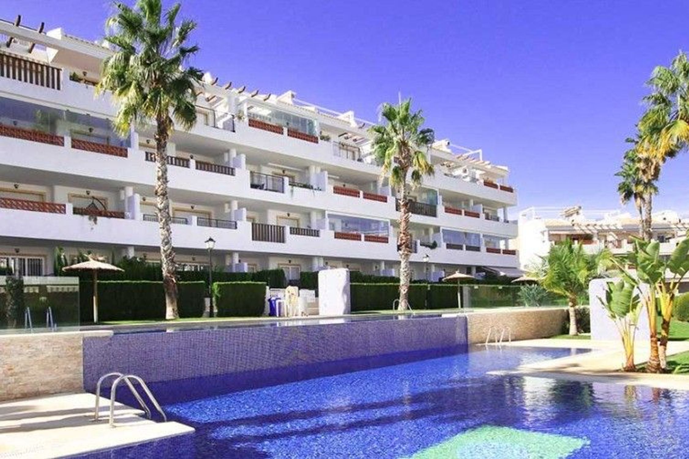 Pisos en venta 2 bd in Orihuela, Alicante